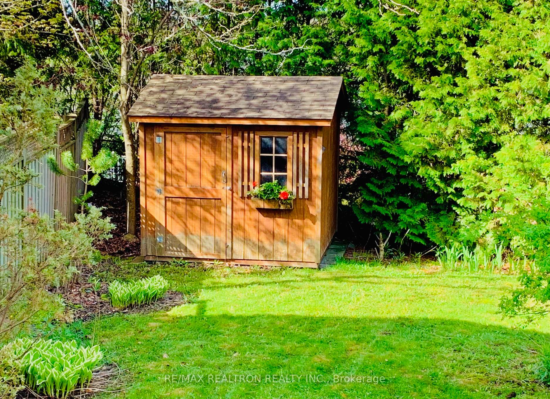 Photo 31 of 18 Harness Ridge Drive, Whitby, Williamsburg — HOMEH