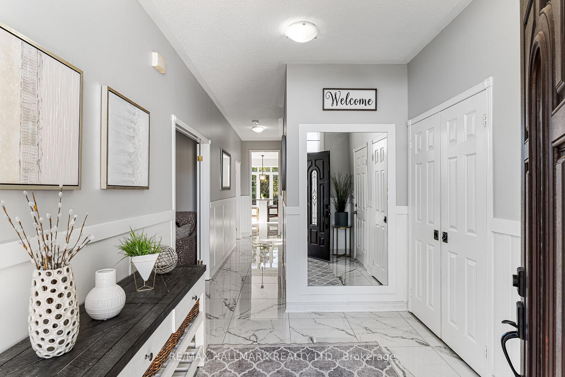 Photo 8 of 1096 Ridgemount Boulevard, Oshawa, Pinecrest — HOMEH