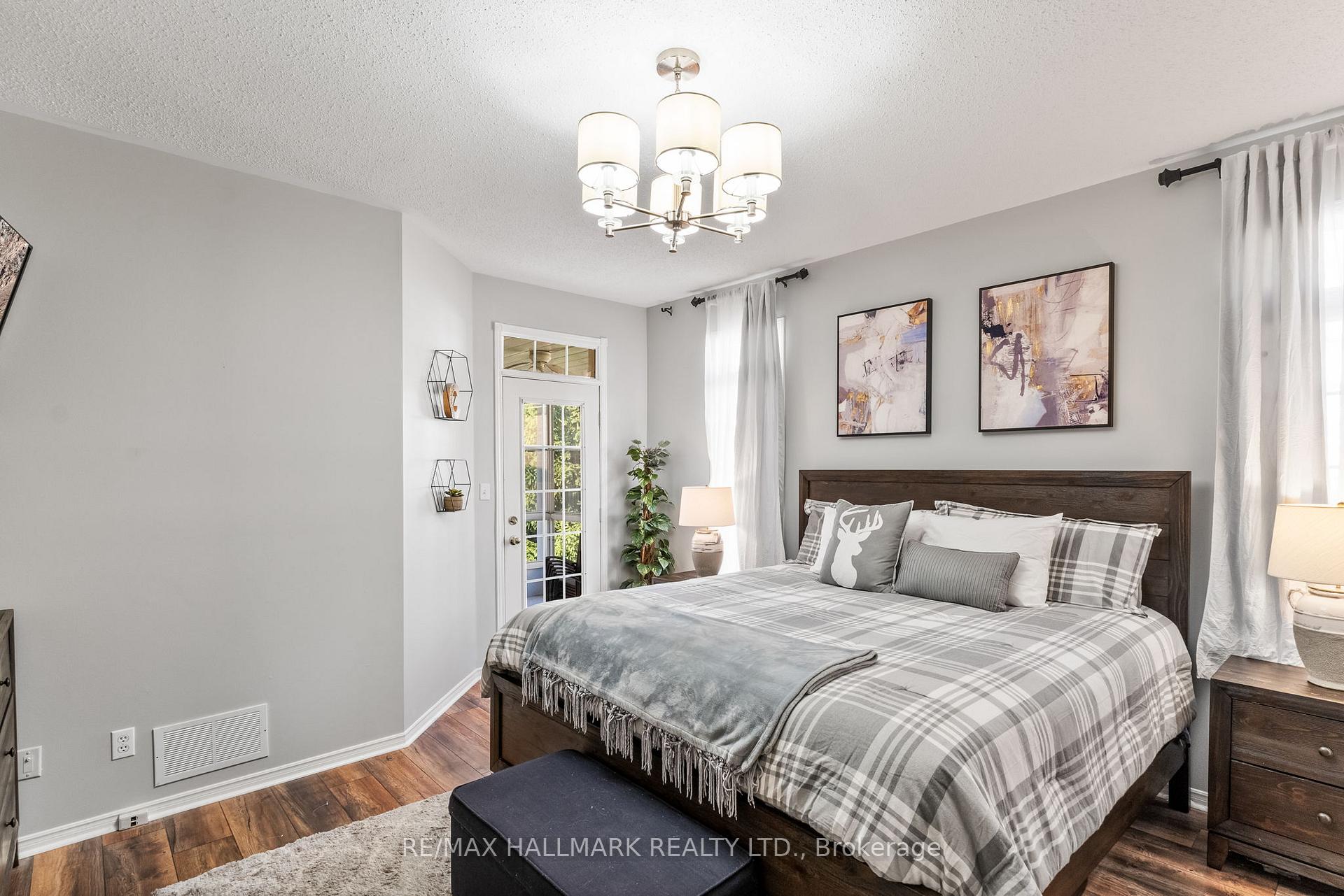 Photo 23 of 1096 Ridgemount Boulevard, Oshawa, Pinecrest — HOMEH