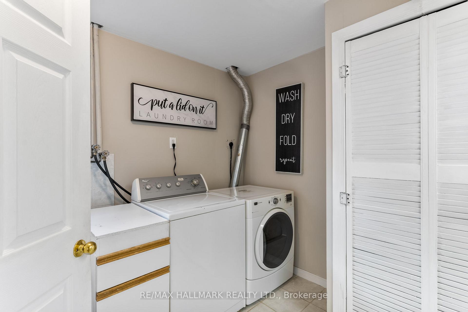 Photo 34 of 1096 Ridgemount Boulevard, Oshawa, Pinecrest — HOMEH