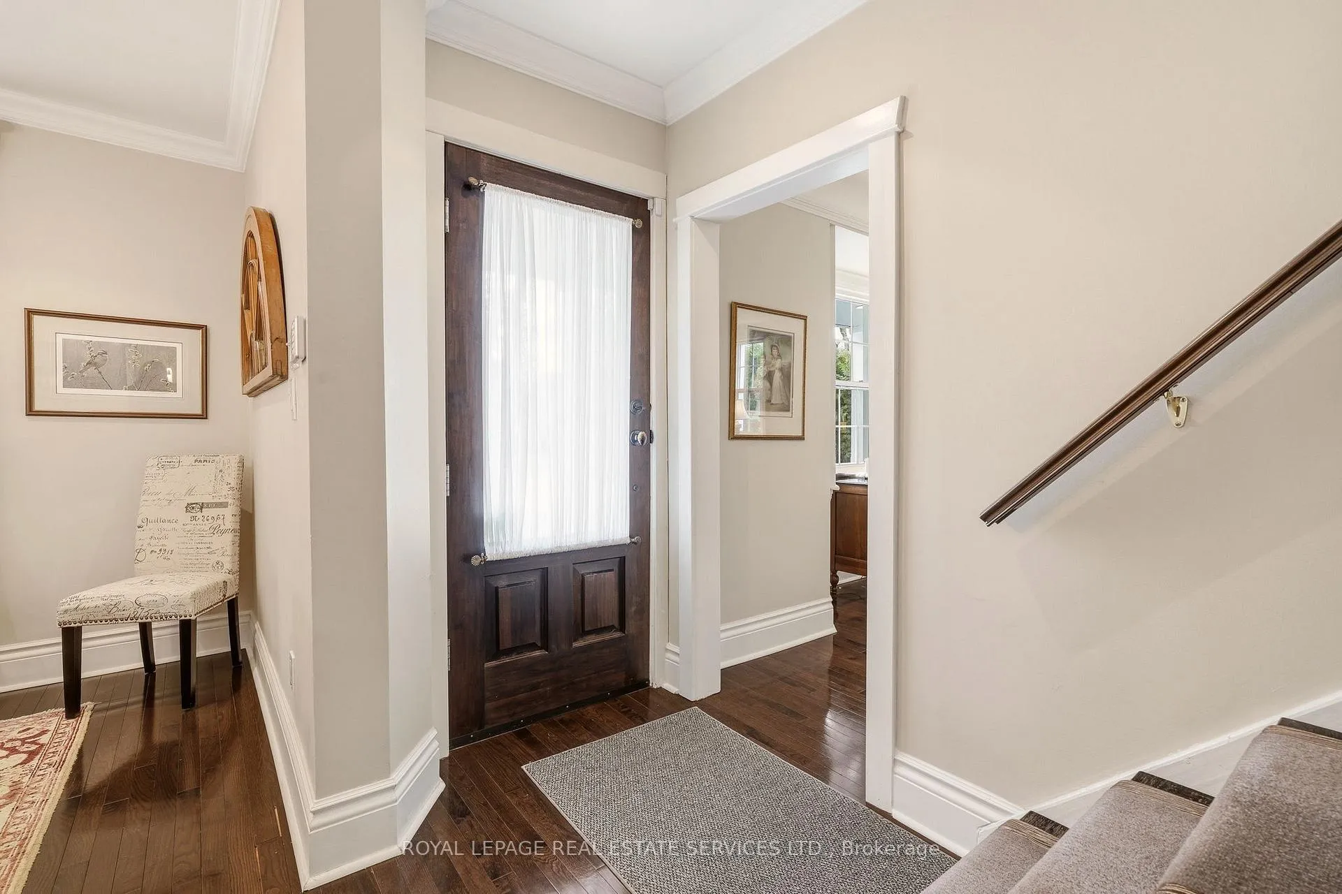 Photo 5 of 347 Douglas Avenue, Oakville, Old Oakville — HOMEH