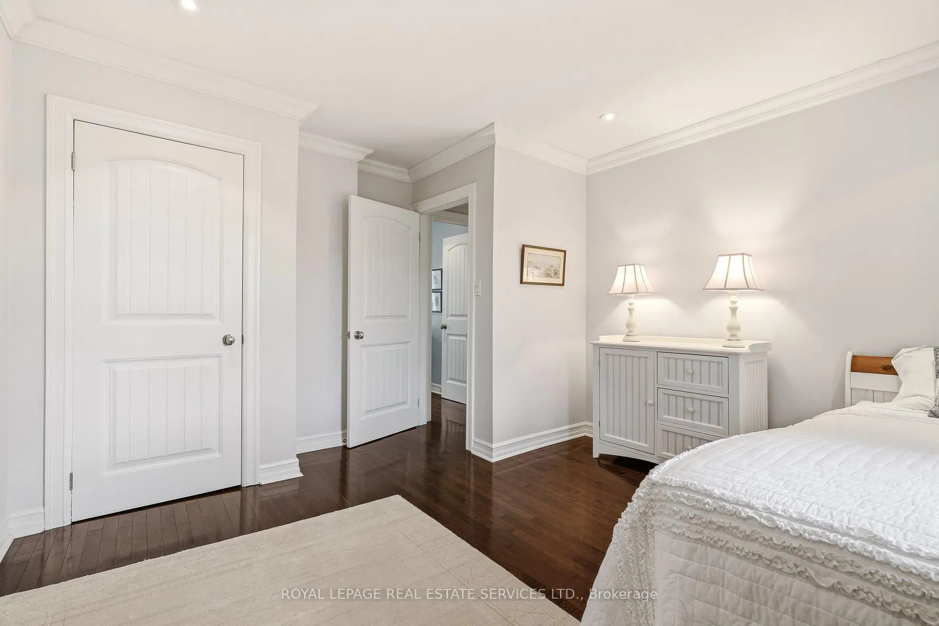 Photo 31 of 347 Douglas Avenue, Oakville, Old Oakville — HOMEH