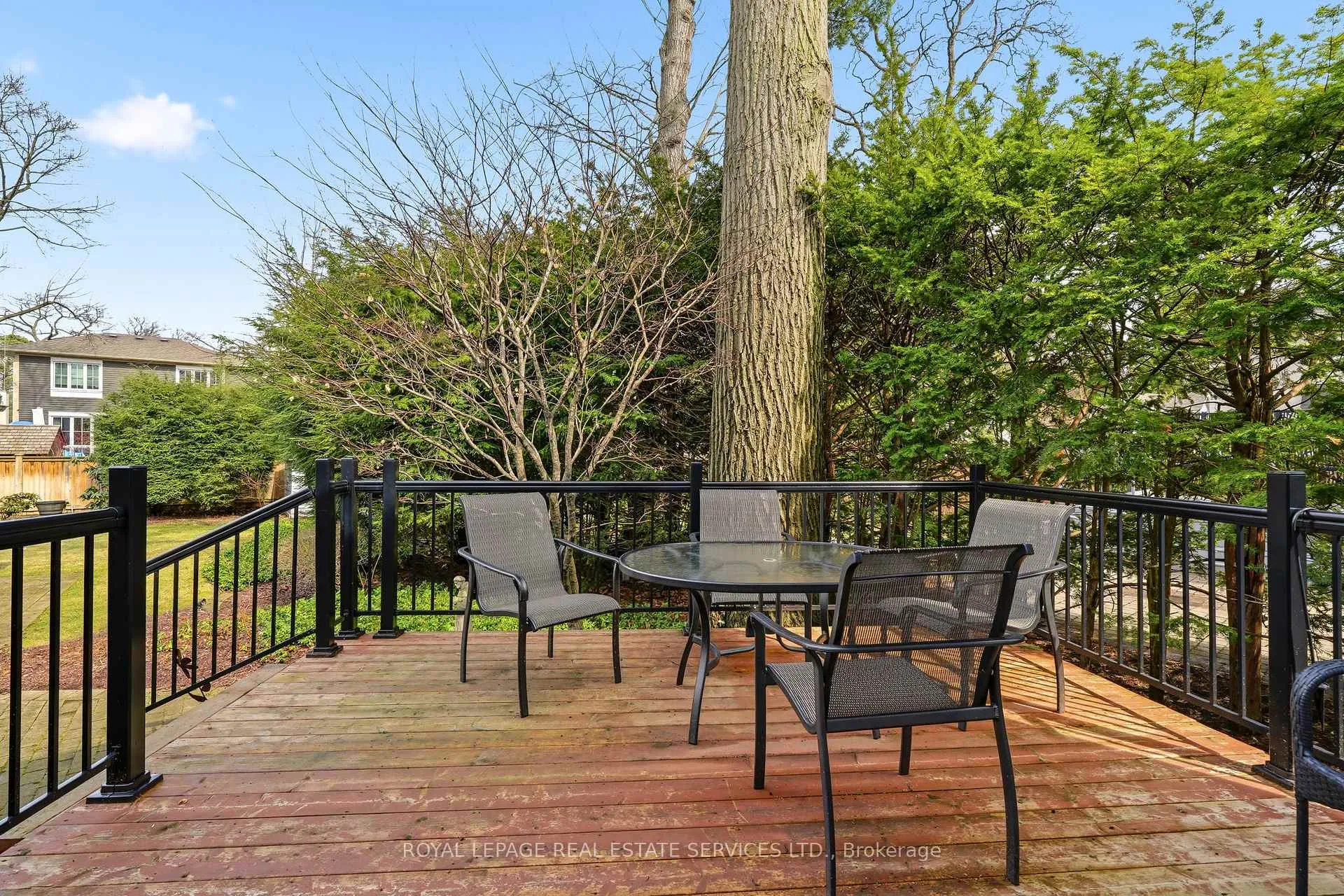 Photo 42 of 347 Douglas Avenue, Oakville, Old Oakville — HOMEH