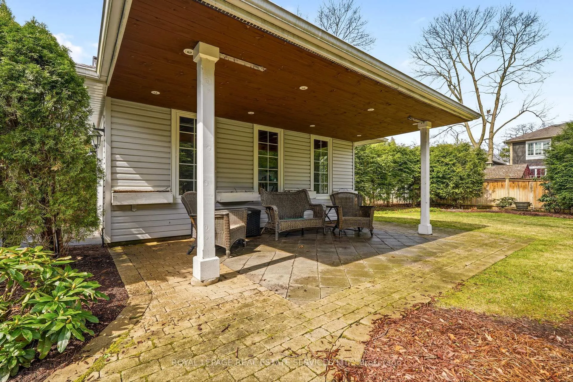 Photo 45 of 347 Douglas Avenue, Oakville, Old Oakville — HOMEH
