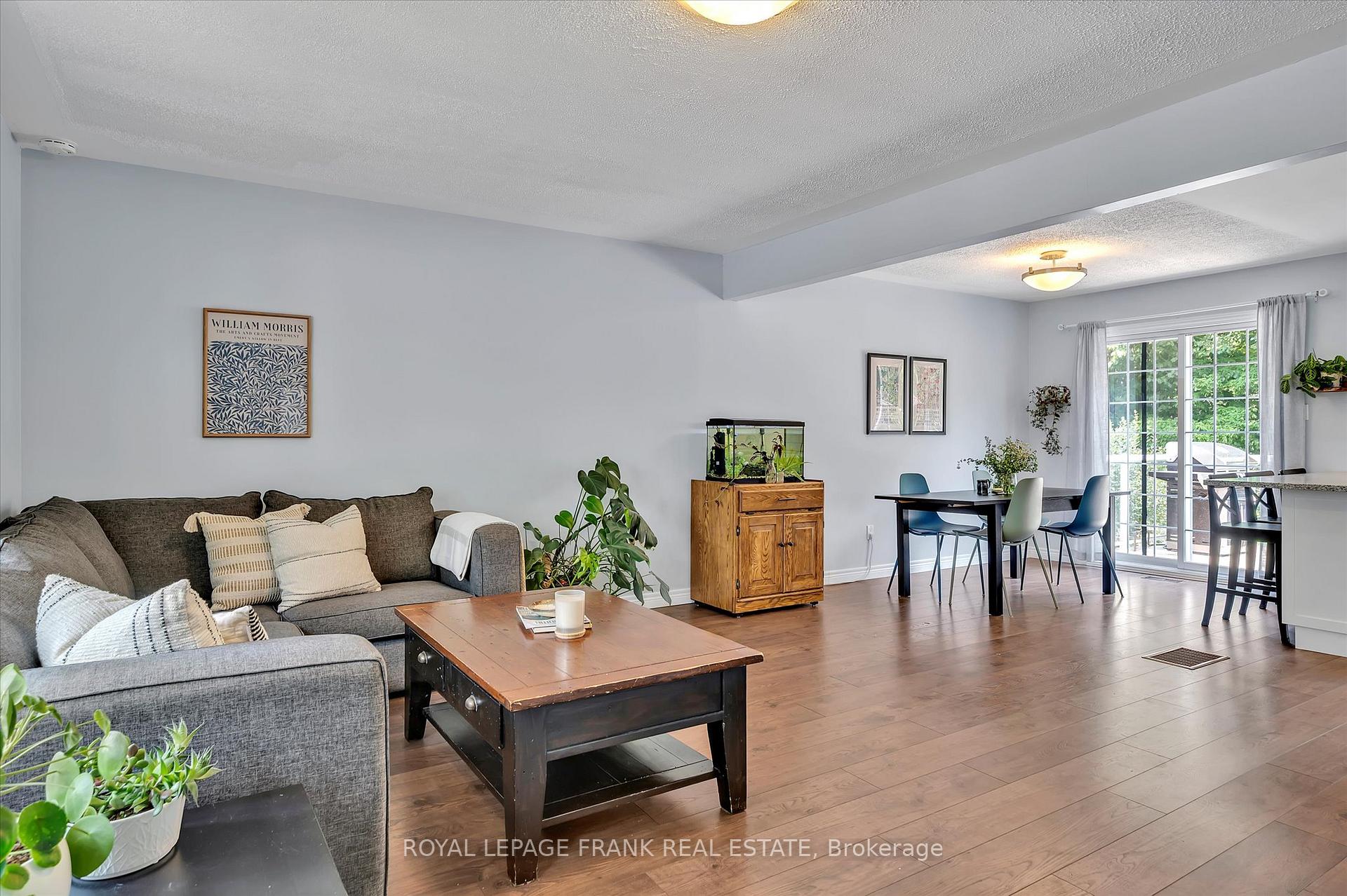 Photo 6 of 1296 Cartier Boulevard, Peterborough, Northcrest Ward 5 — HOMEH