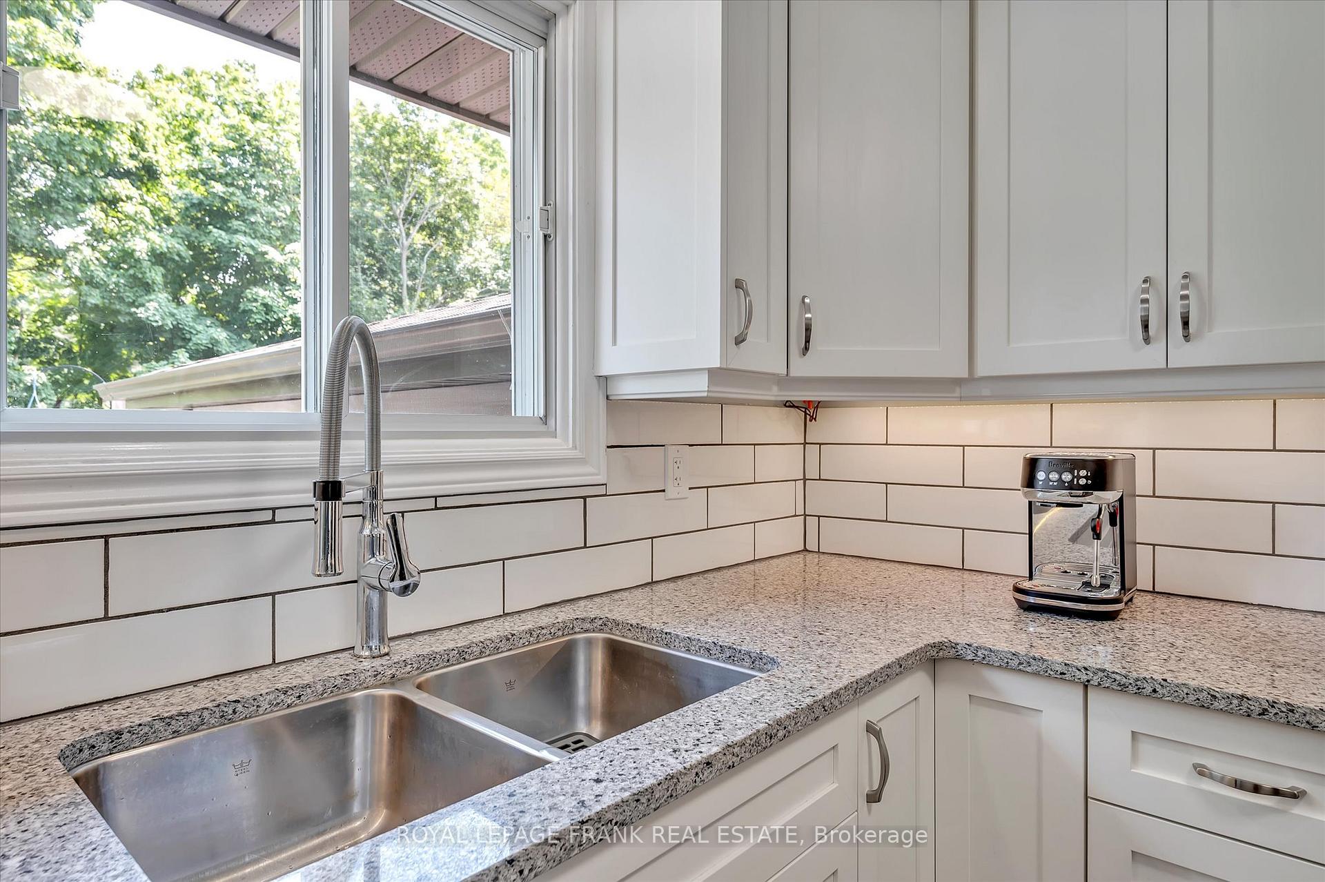 Photo 14 of 1296 Cartier Boulevard, Peterborough, Northcrest Ward 5 — HOMEH