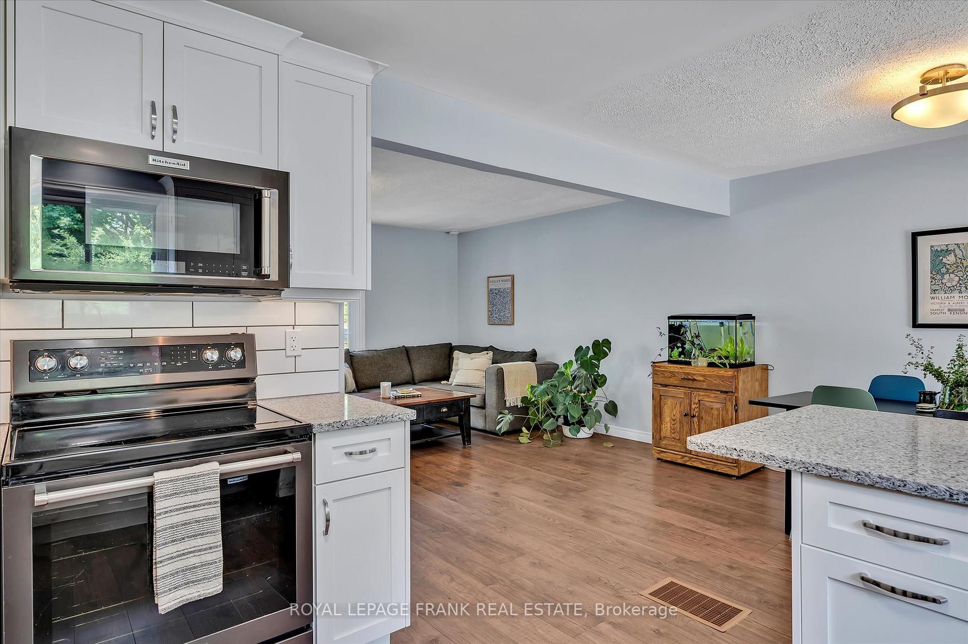 Photo 17 of 1296 Cartier Boulevard, Peterborough, Northcrest Ward 5 — HOMEH