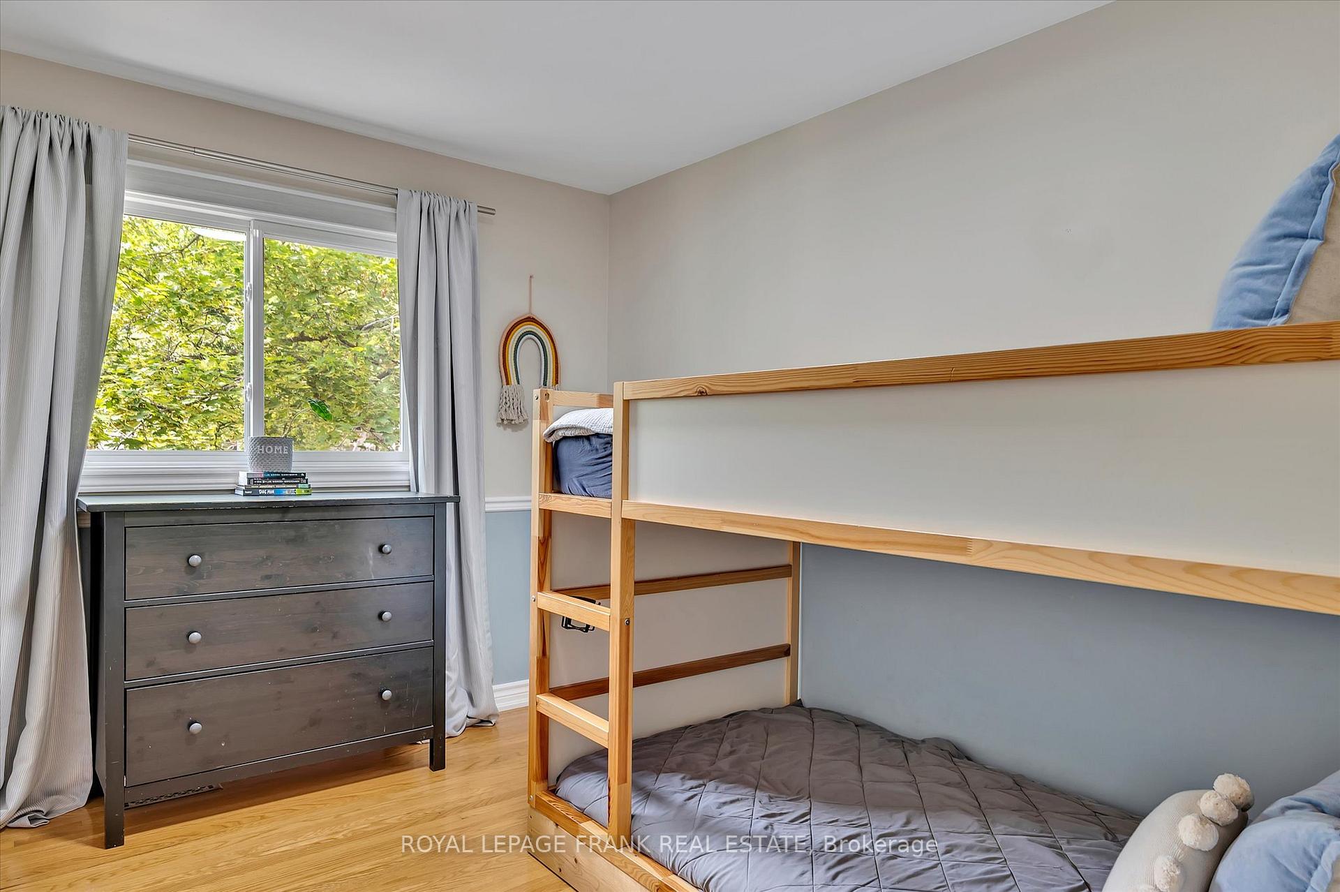 Photo 38 of 1296 Cartier Boulevard, Peterborough, Northcrest Ward 5 — HOMEH