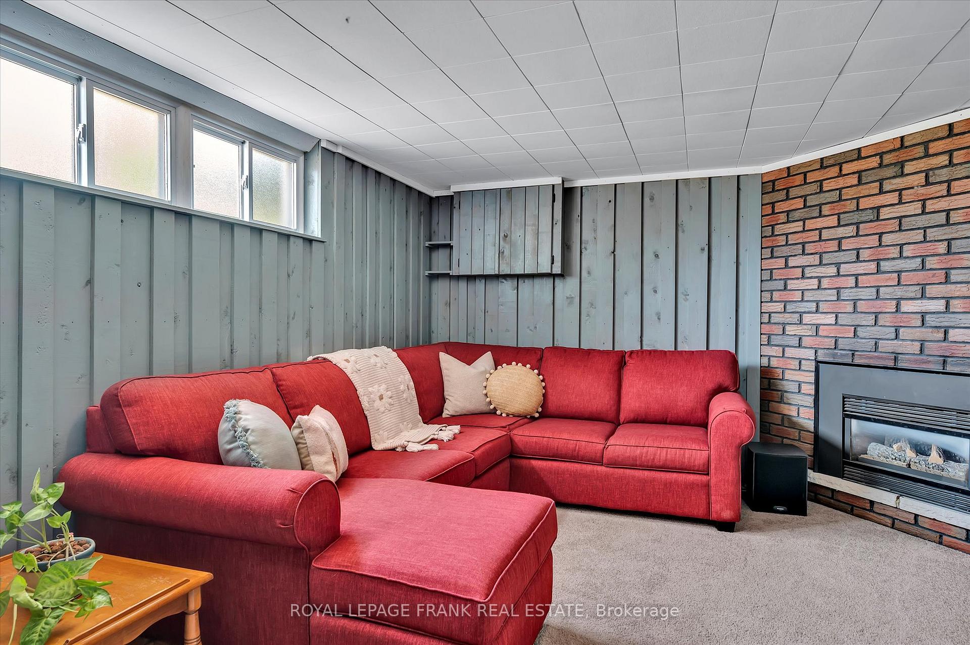 Photo 41 of 1296 Cartier Boulevard, Peterborough, Northcrest Ward 5 — HOMEH