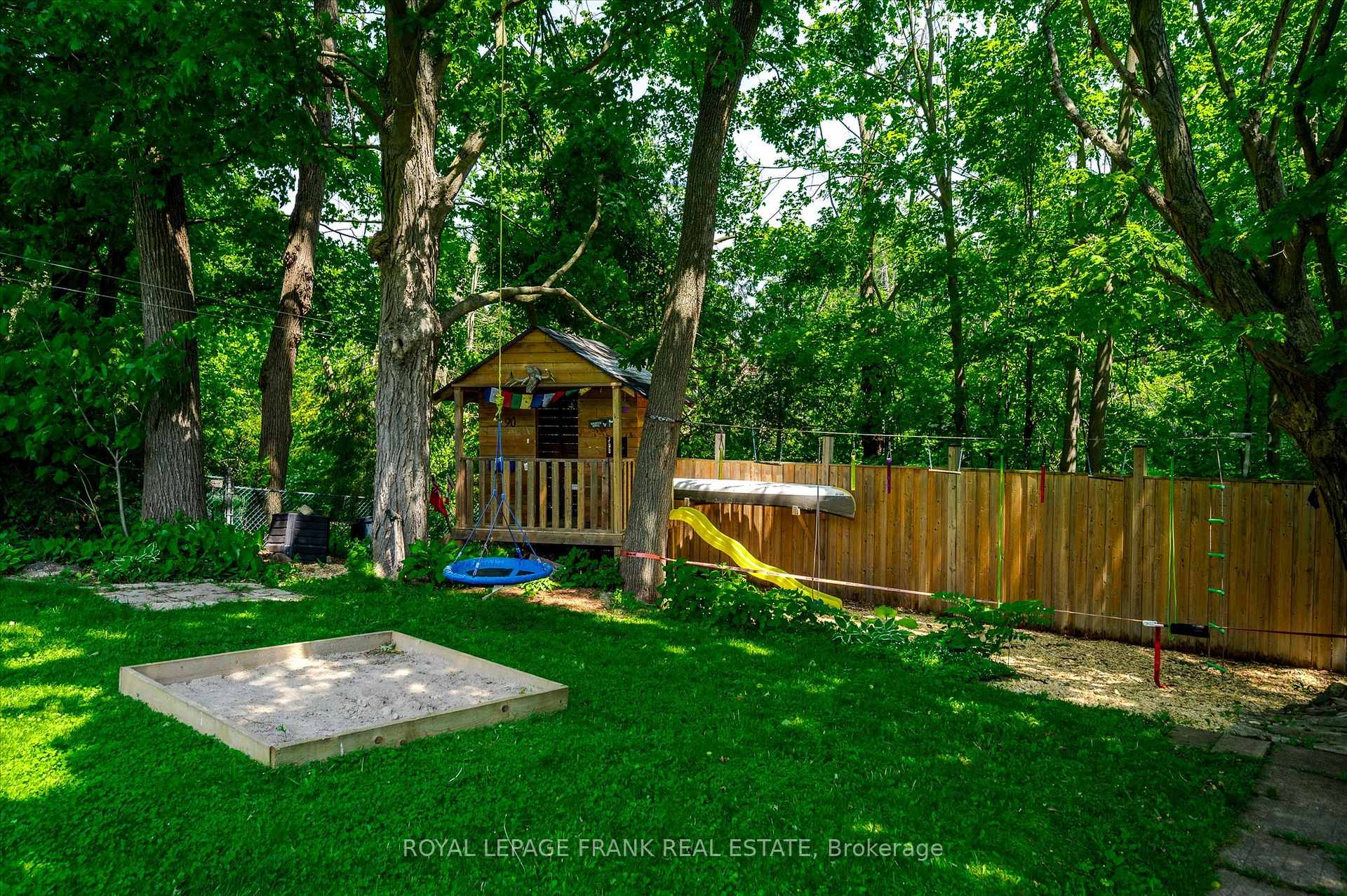 Photo 44 of 1296 Cartier Boulevard, Peterborough, Northcrest Ward 5 — HOMEH