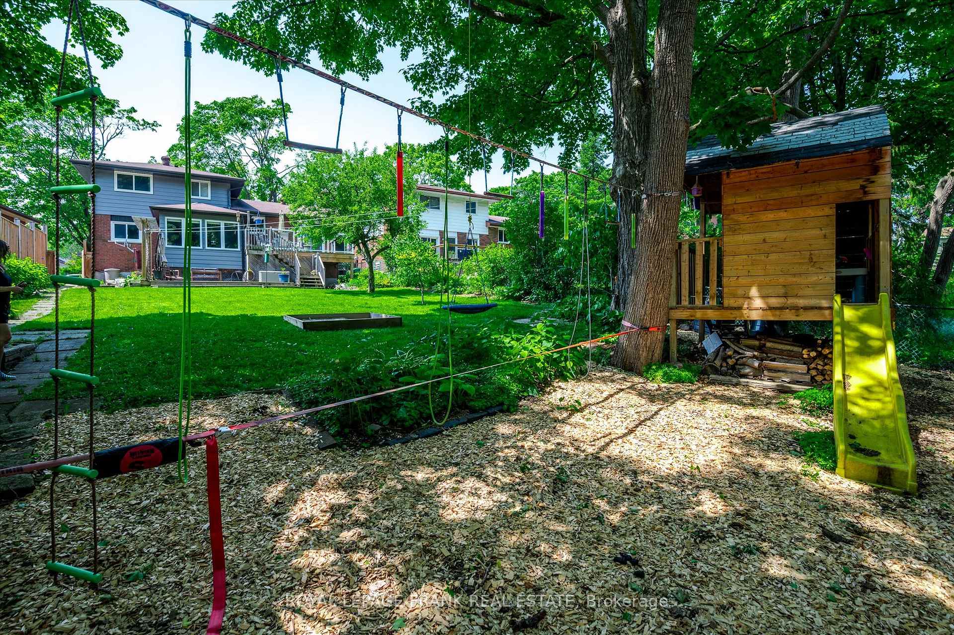 Photo 47 of 1296 Cartier Boulevard, Peterborough, Northcrest Ward 5 — HOMEH