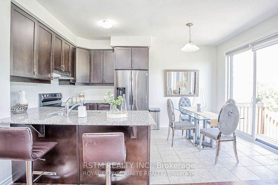 Photo 4 of 100 Barkerville Drive, Whitby, Rural Whitby — HOMEH