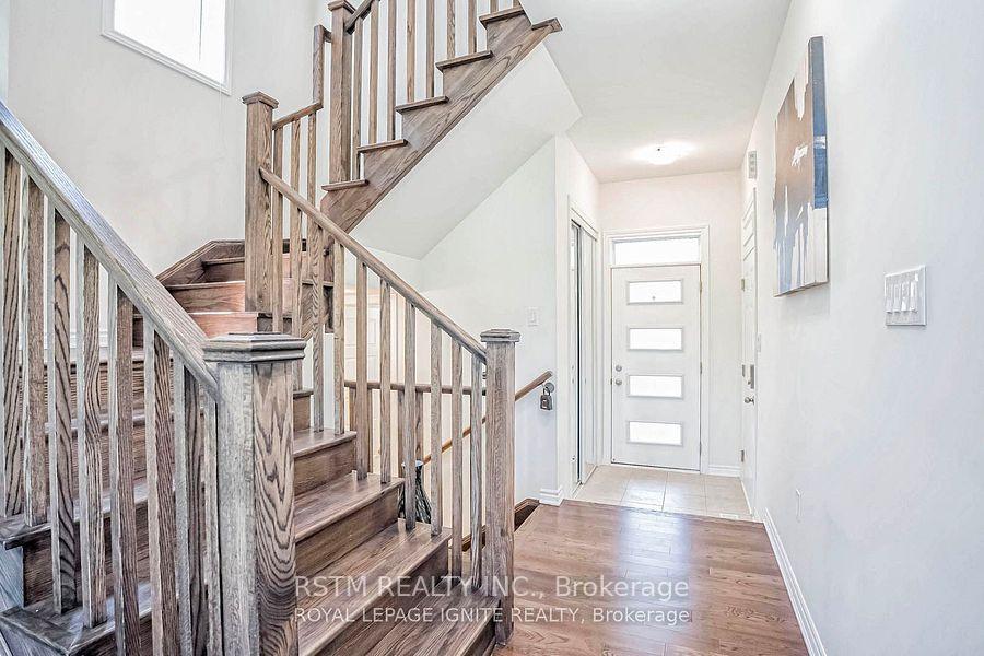 Photo 7 of 100 Barkerville Drive, Whitby, Rural Whitby — HOMEH