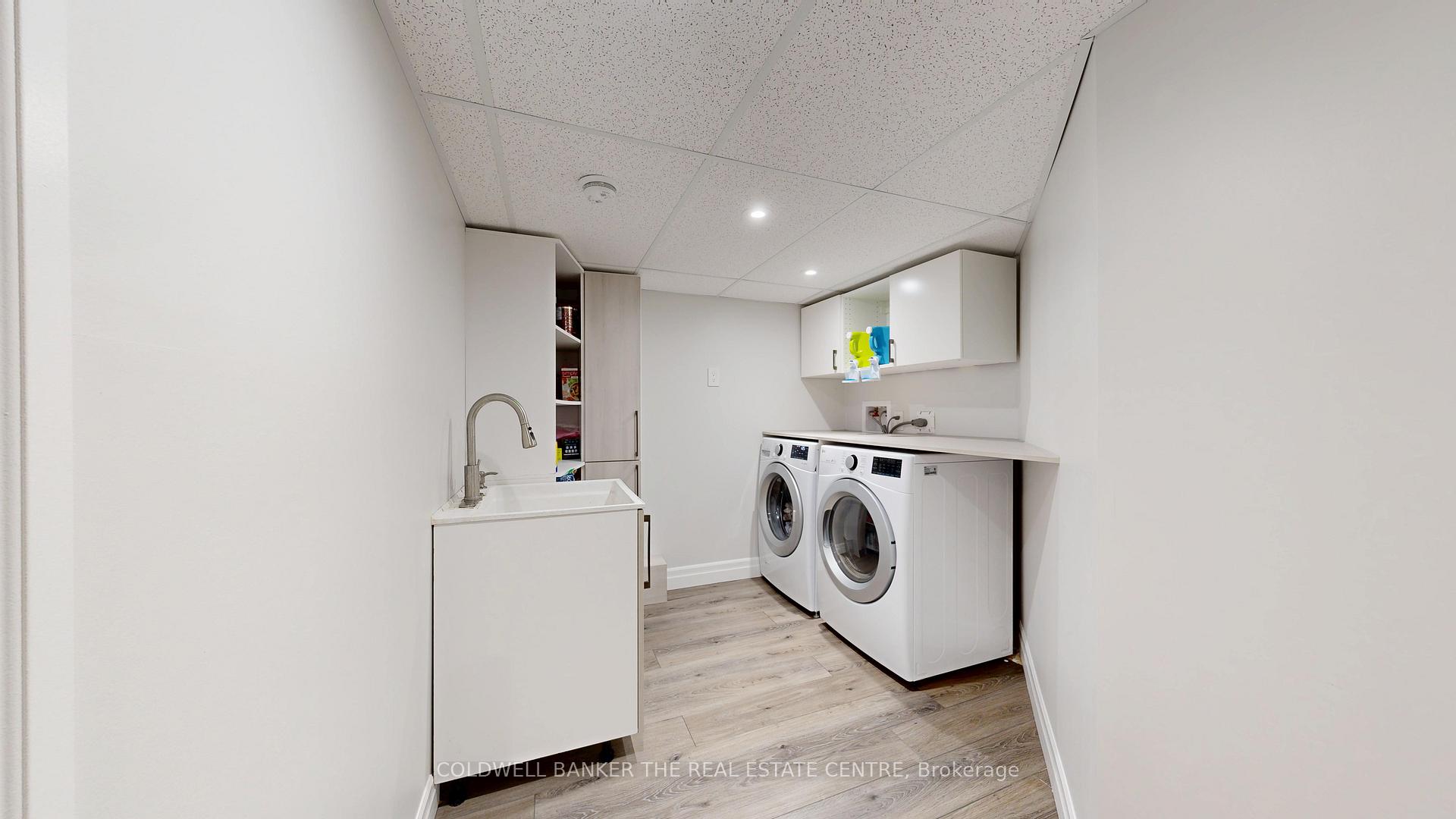 Photo 27 of 40 Whitefaulds Road, Vaughan, Maple — HOMEH