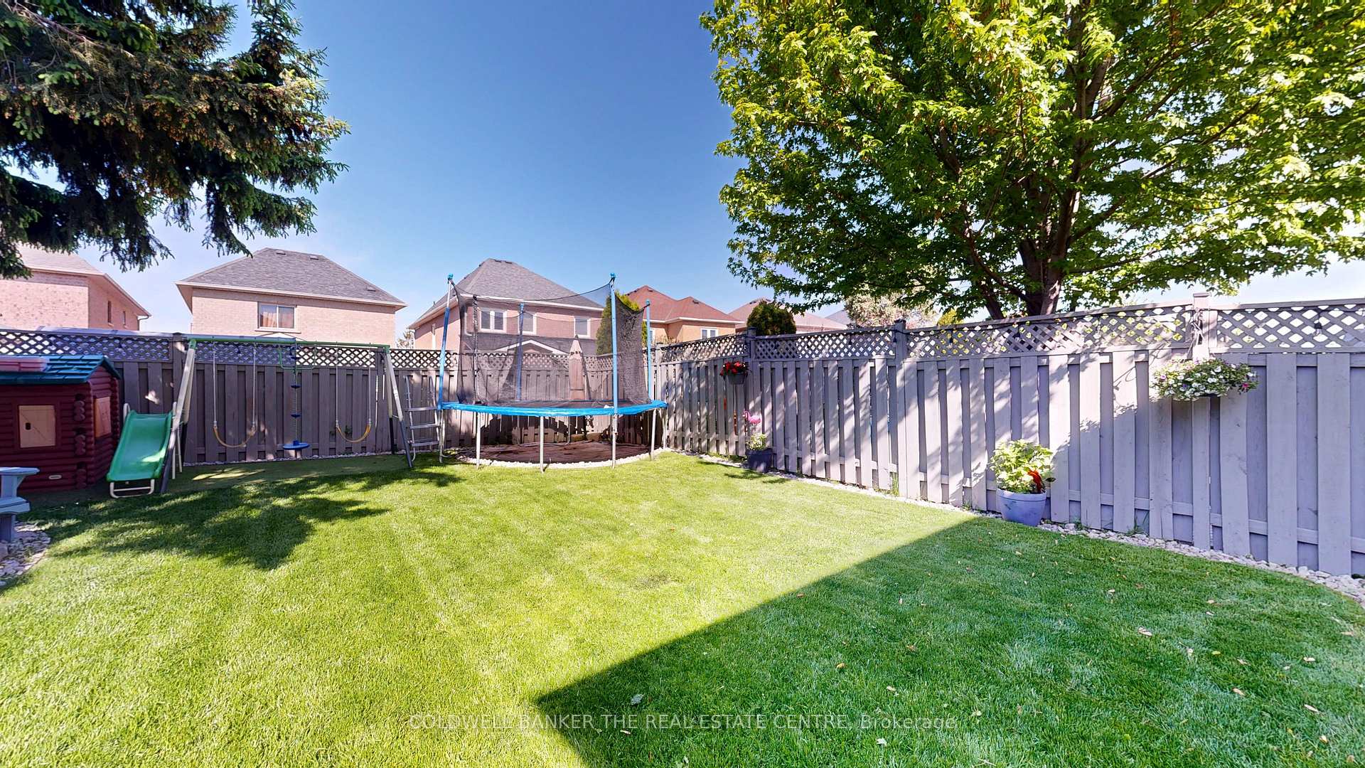 Photo 29 of 40 Whitefaulds Road, Vaughan, Maple — HOMEH