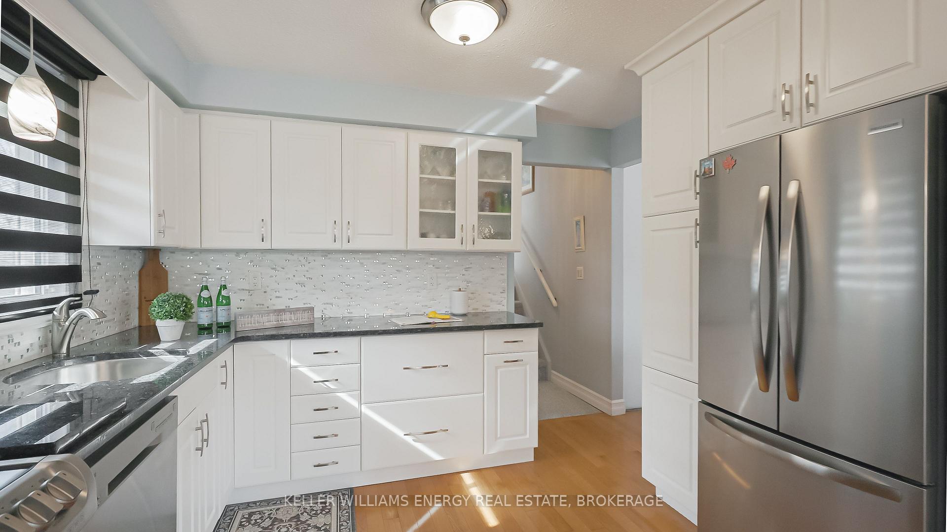 Photo 7 of 528 Annandale Street, Oshawa, Donevan — HOMEH
