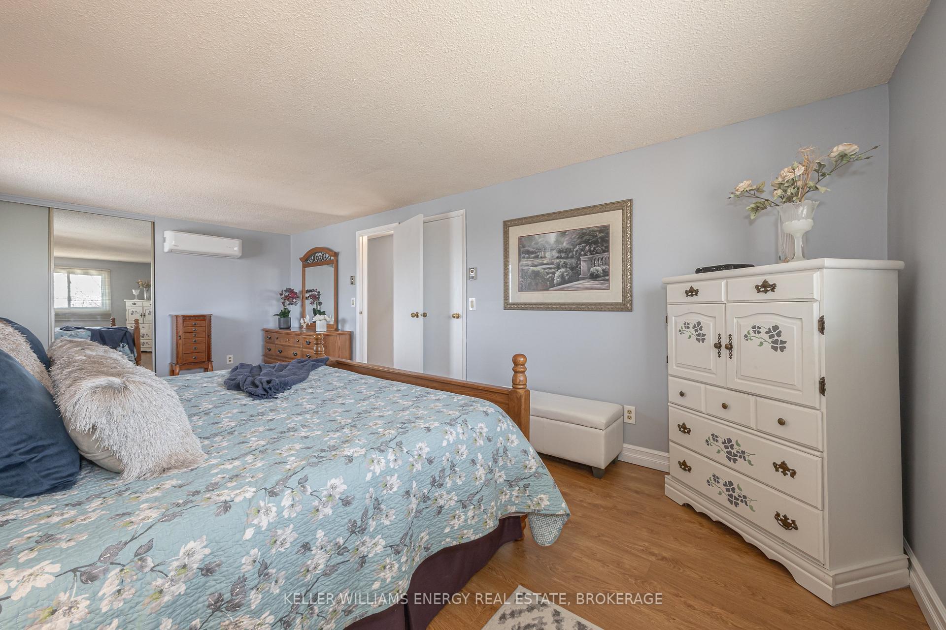Photo 12 of 528 Annandale Street, Oshawa, Donevan — HOMEH