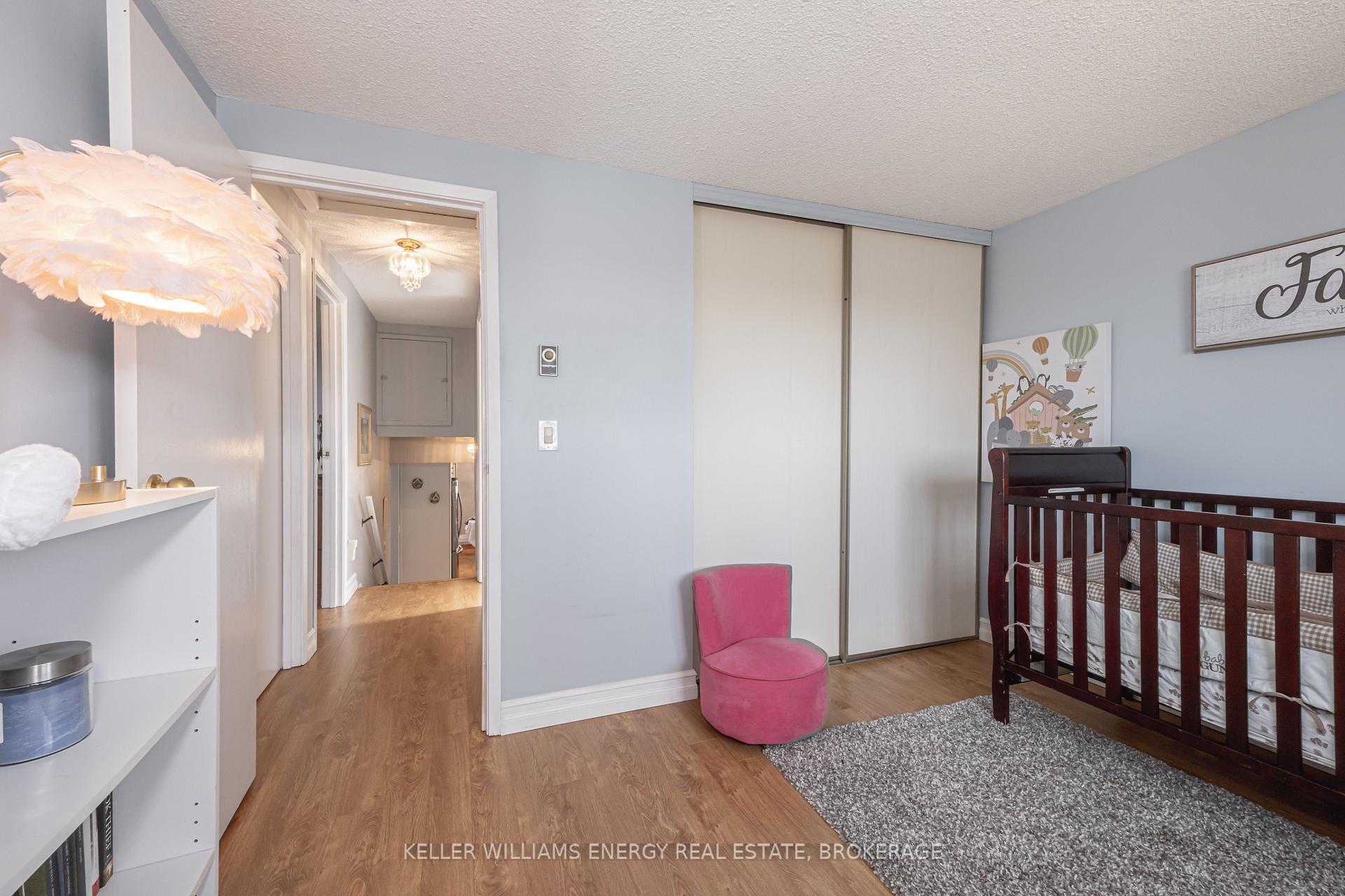 Photo 14 of 528 Annandale Street, Oshawa, Donevan — HOMEH
