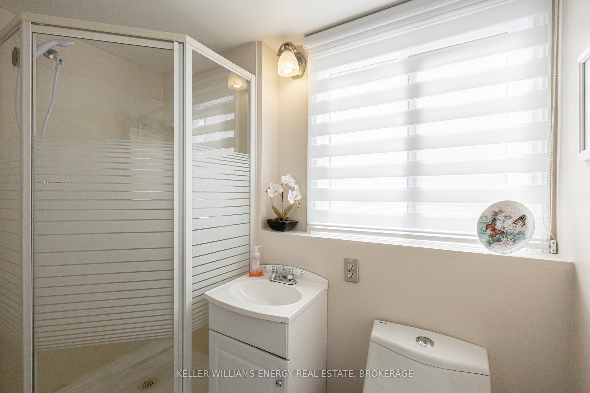 Photo 21 of 528 Annandale Street, Oshawa, Donevan — HOMEH