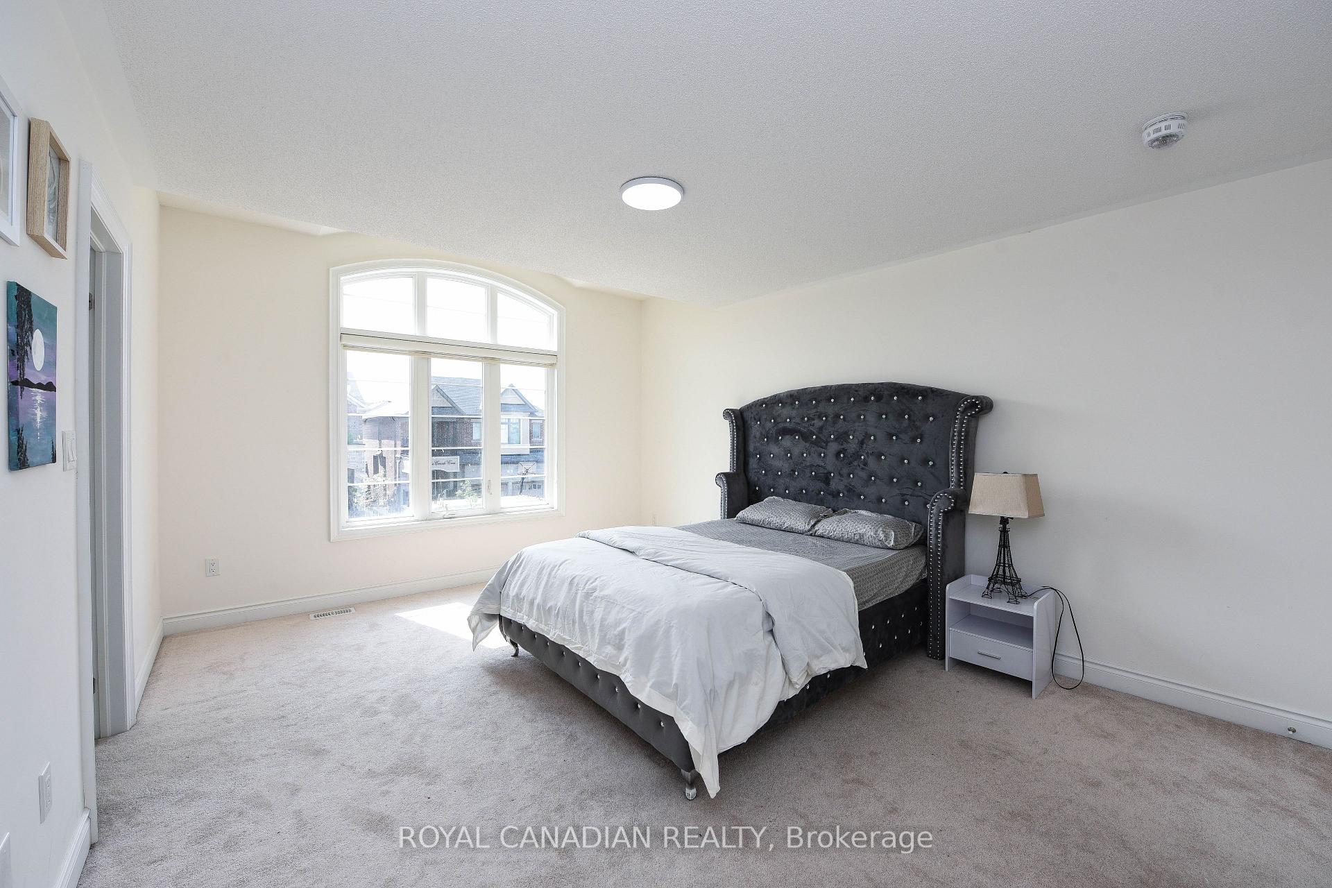 Photo 17 of Unit Upper, 8 Prairie Creek Crescent, Brampton, Bram West — HOMEH