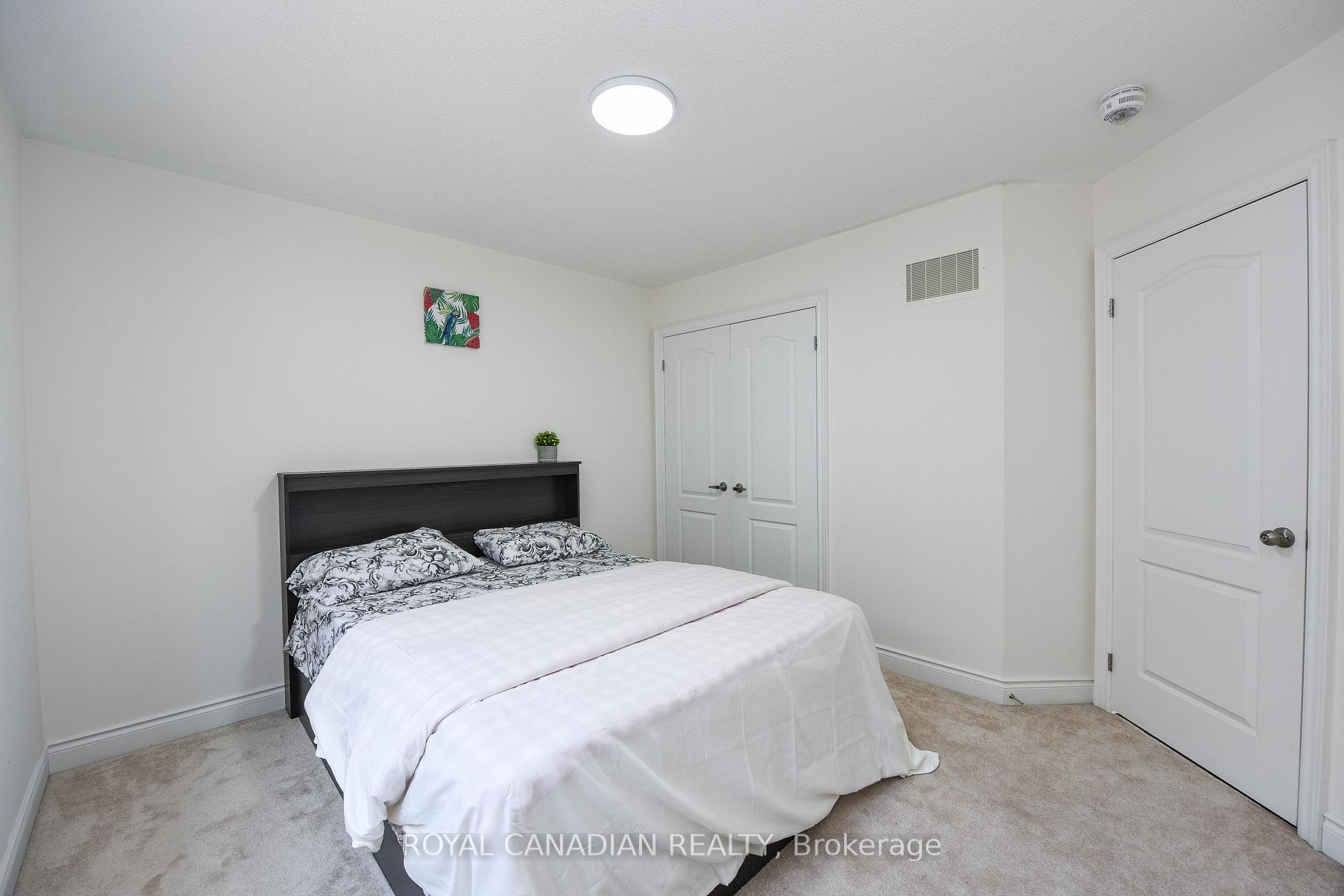 Photo 24 of Unit Upper, 8 Prairie Creek Crescent, Brampton, Bram West — HOMEH