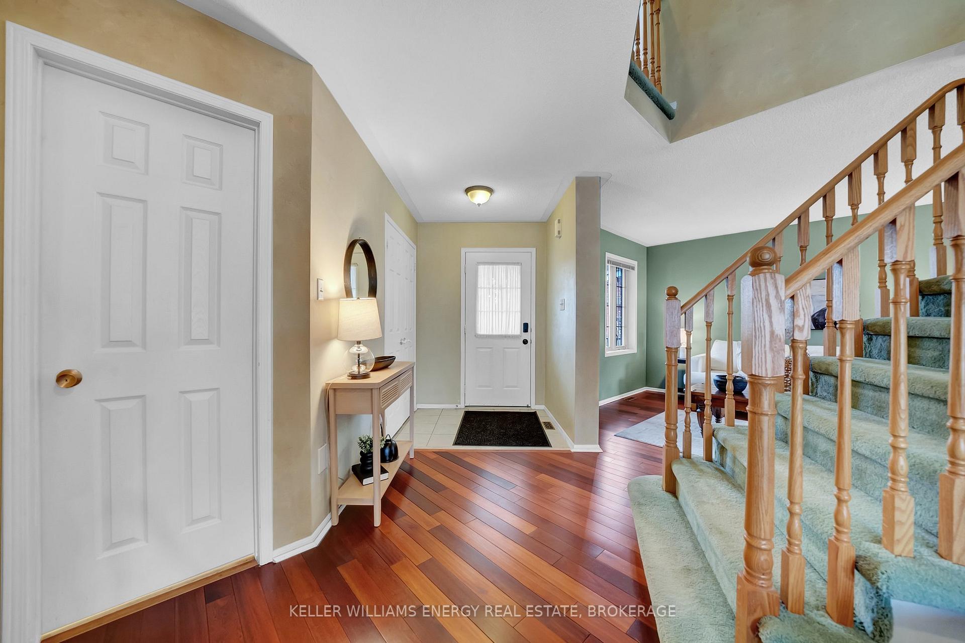 Photo 4 of 447 Ormond Drive, Oshawa, Samac — HOMEH