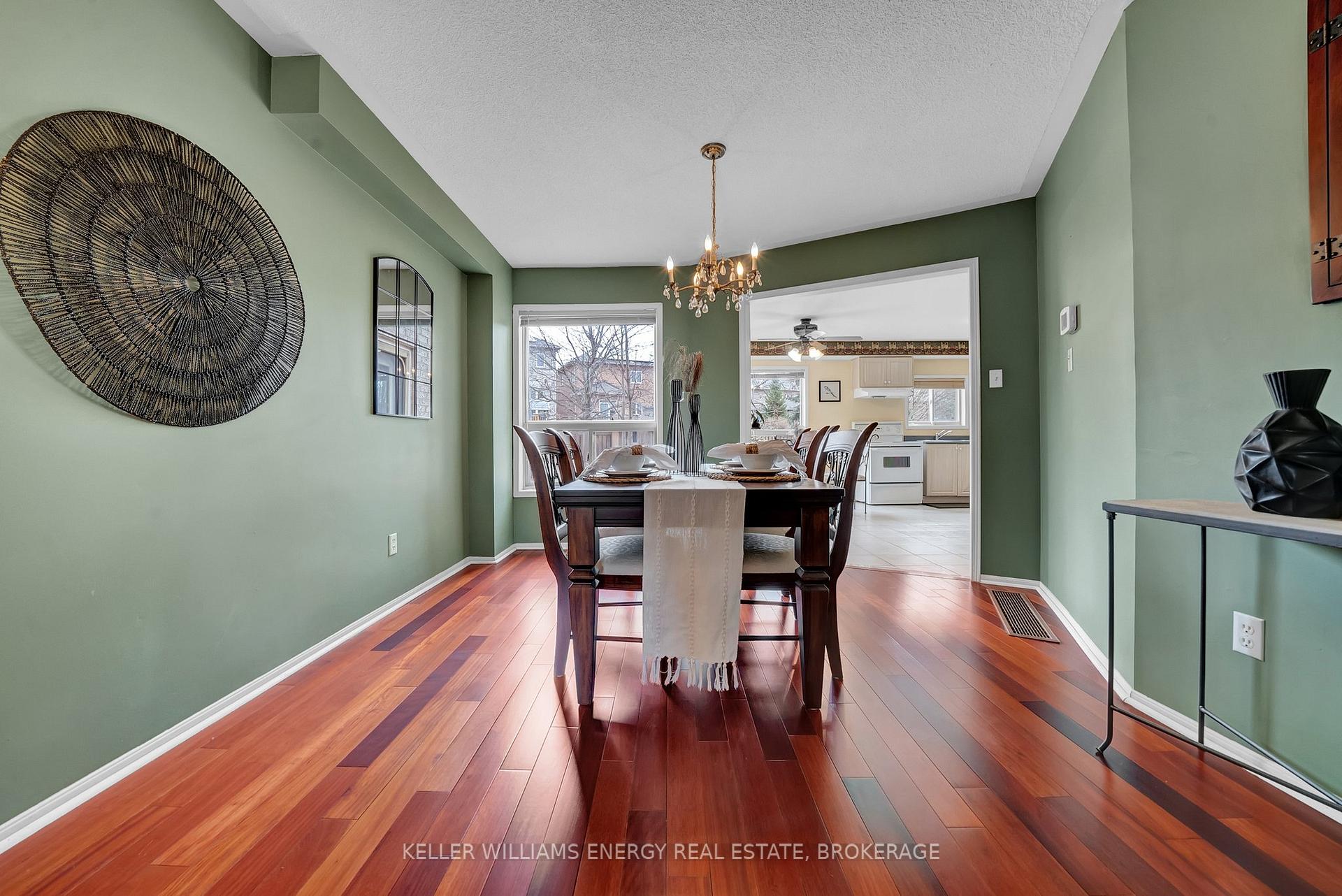 Photo 11 of 447 Ormond Drive, Oshawa, Samac — HOMEH