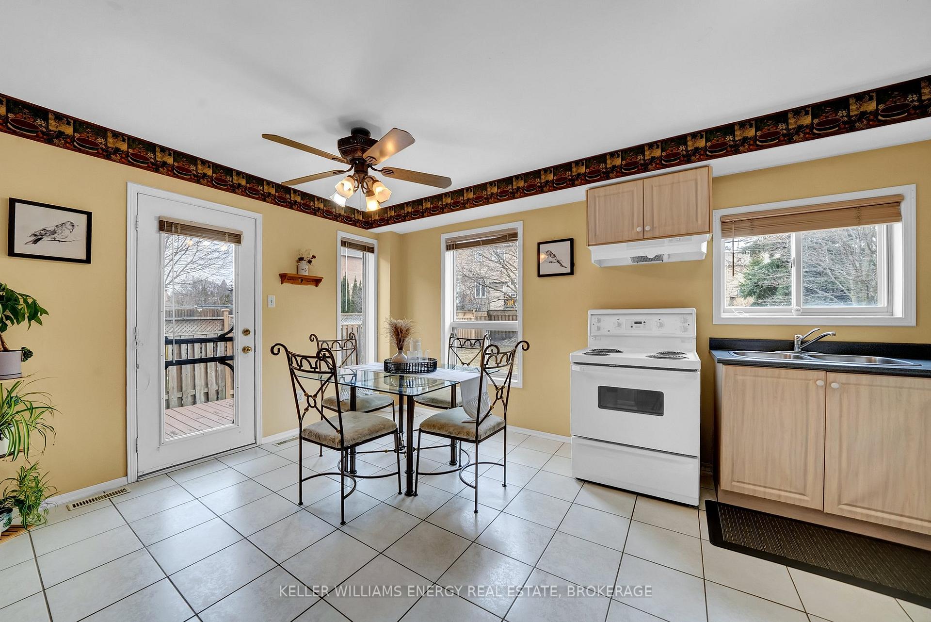Photo 18 of 447 Ormond Drive, Oshawa, Samac — HOMEH