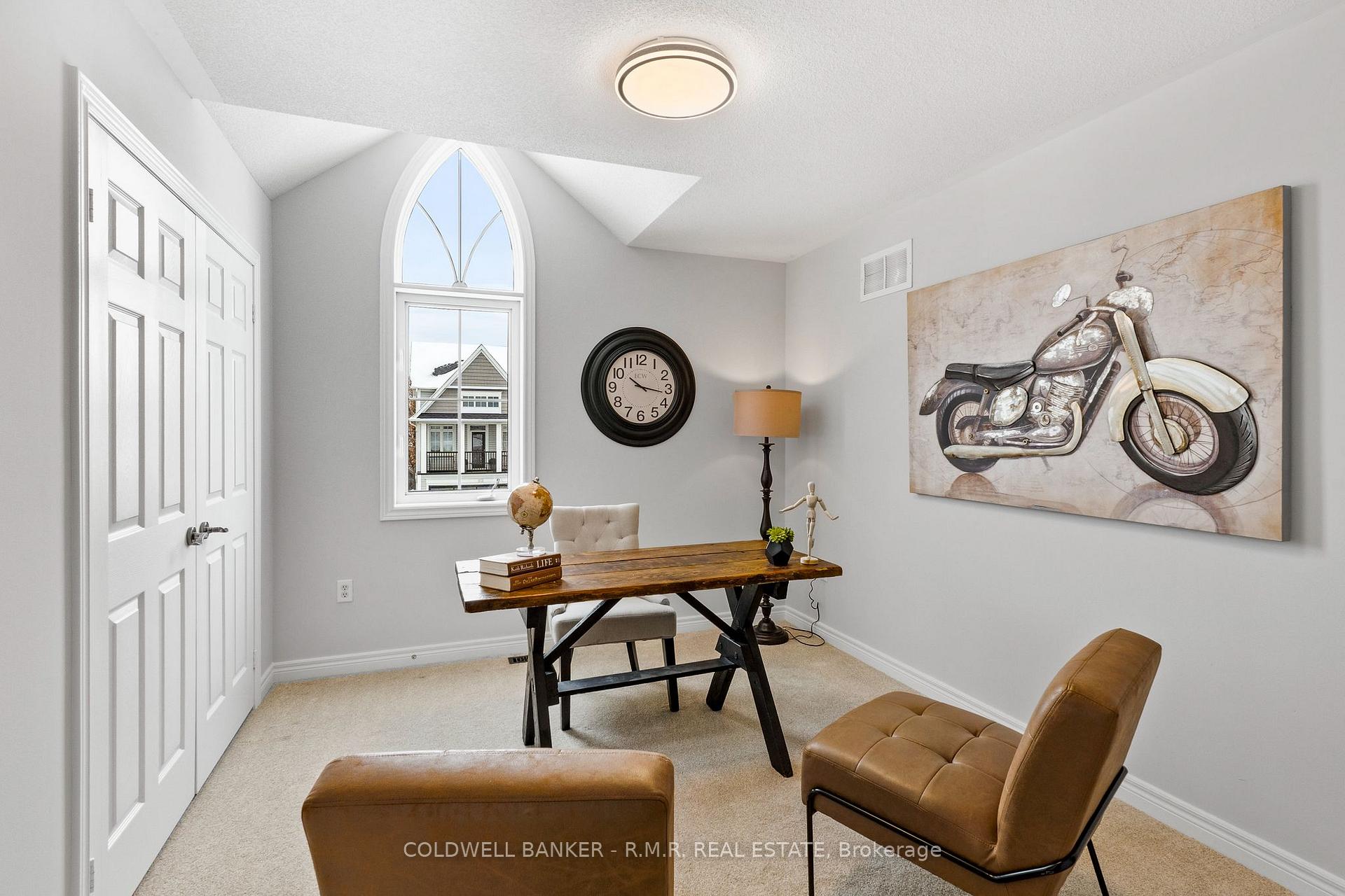 Photo 21 of 34 Eastgate Circle, Whitby, Brooklin — HOMEH