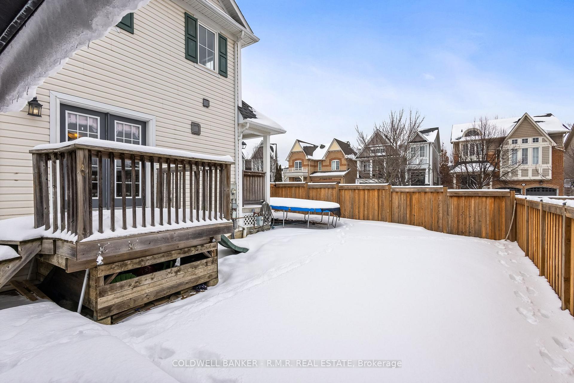 Photo 24 of 34 Eastgate Circle, Whitby, Brooklin — HOMEH