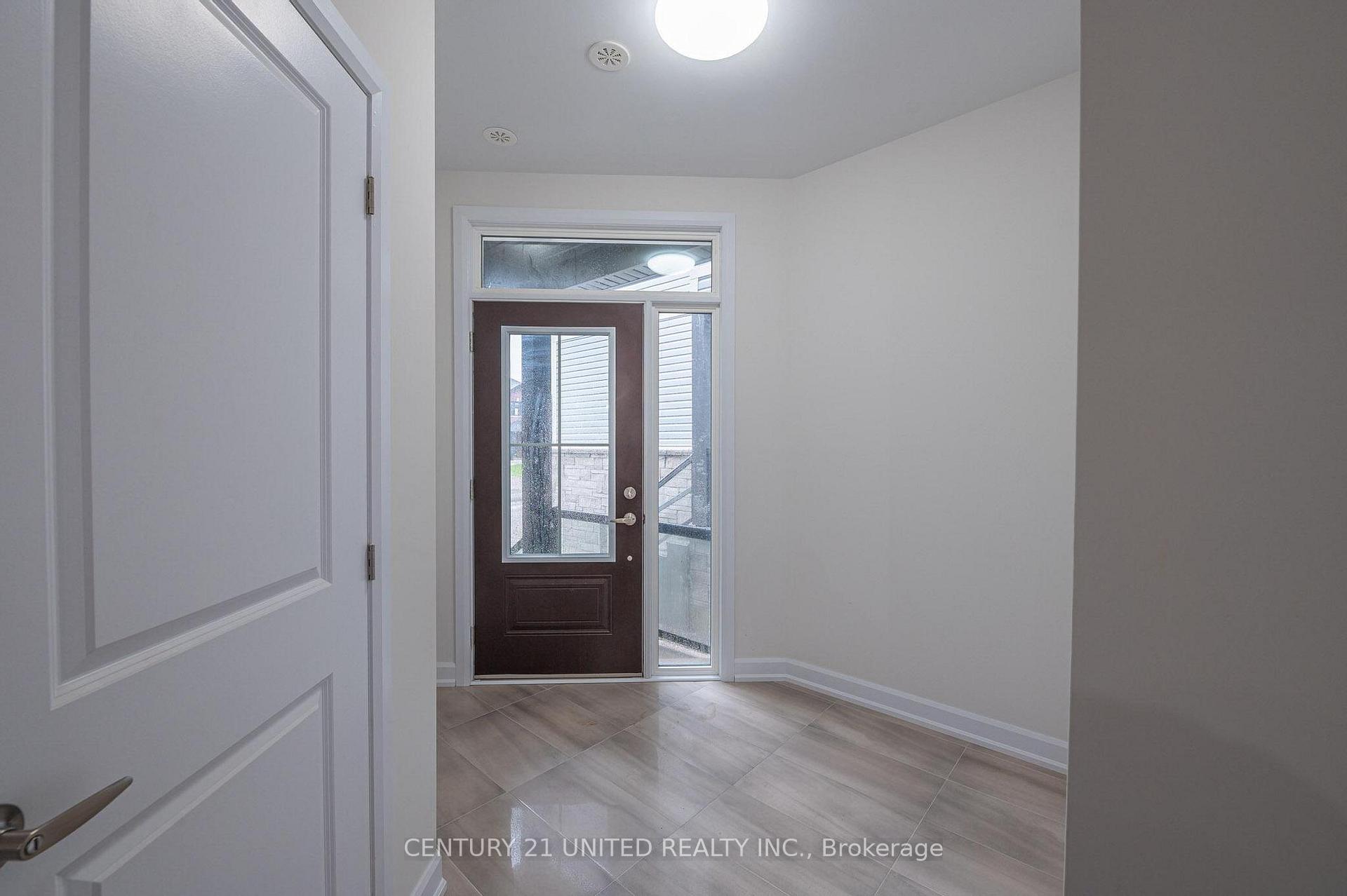 Photo 2 of 311 Mullighan Gardens, Peterborough, Monaghan Ward 2 — HOMEH