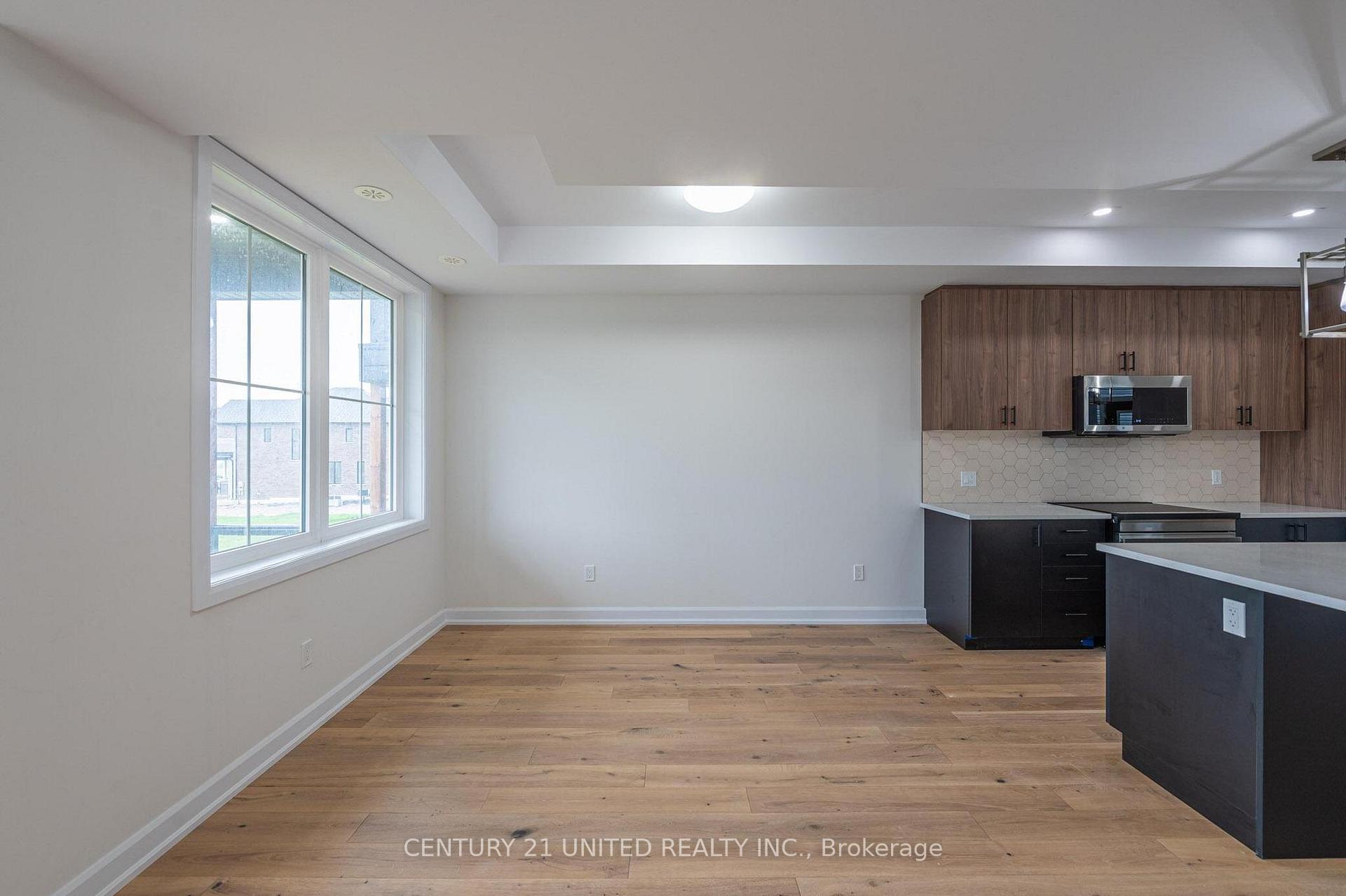 Photo 10 of 311 Mullighan Gardens, Peterborough, Monaghan Ward 2 — HOMEH
