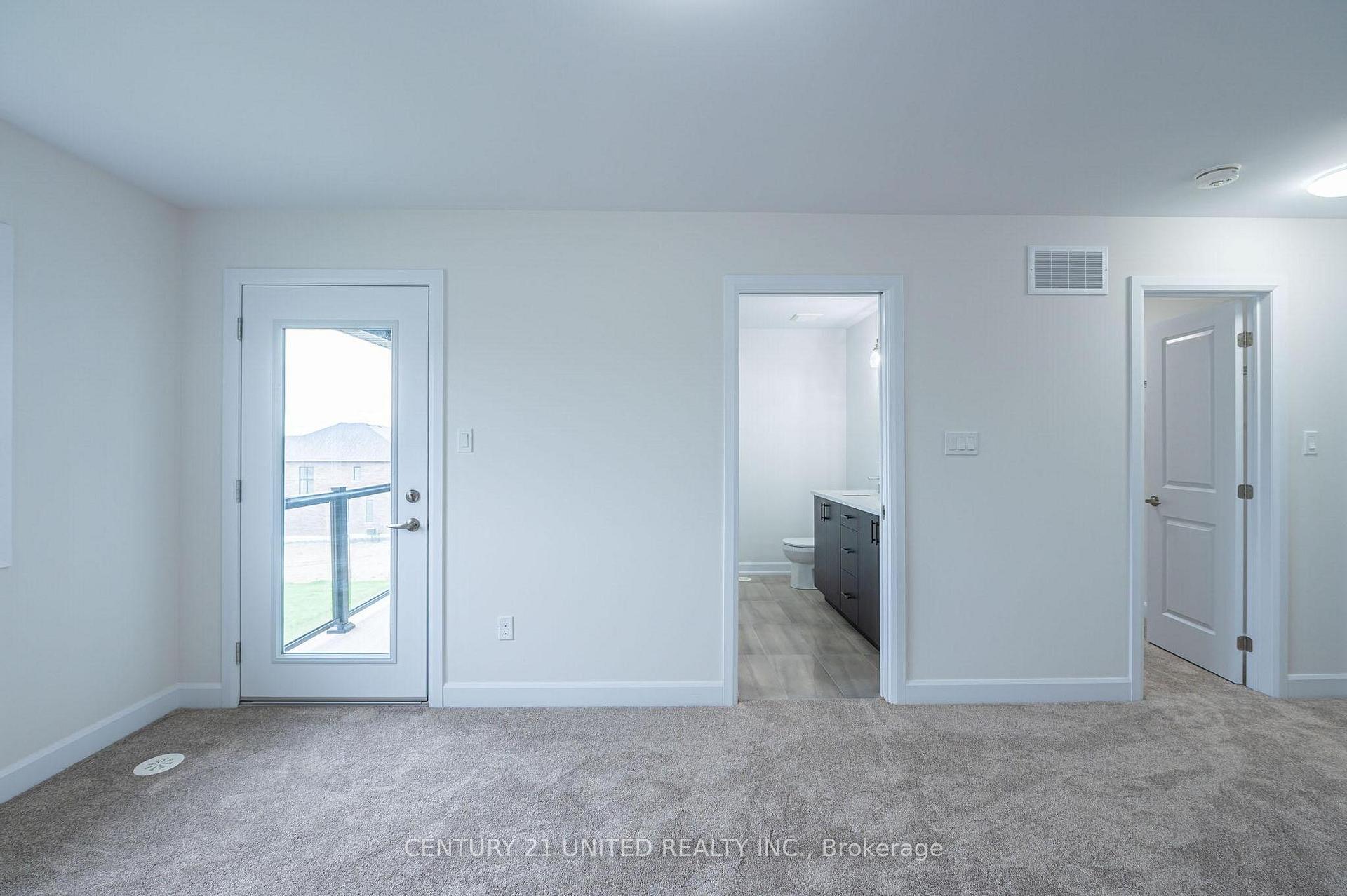 Photo 22 of 311 Mullighan Gardens, Peterborough, Monaghan Ward 2 — HOMEH