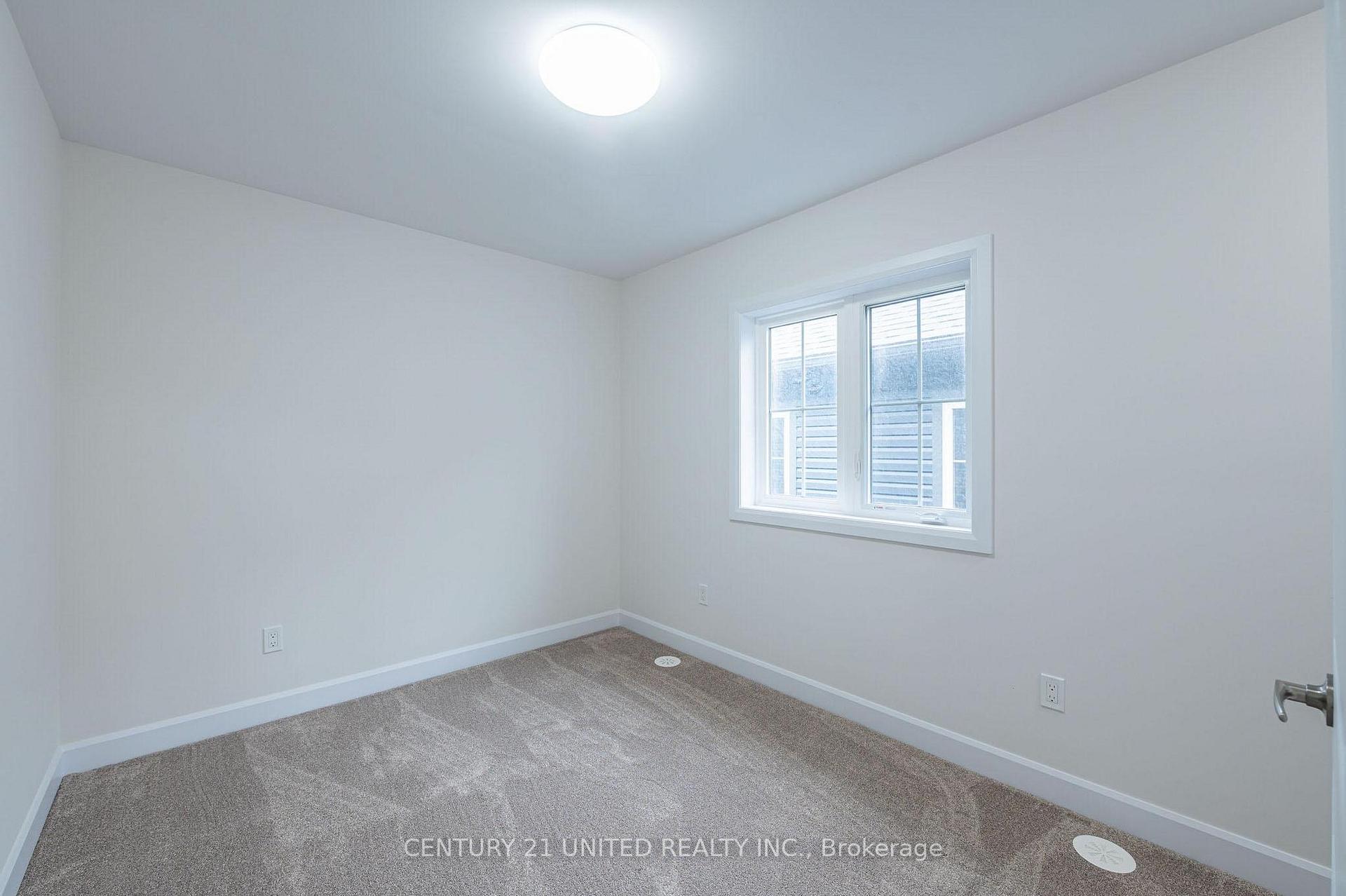 Photo 23 of 311 Mullighan Gardens, Peterborough, Monaghan Ward 2 — HOMEH