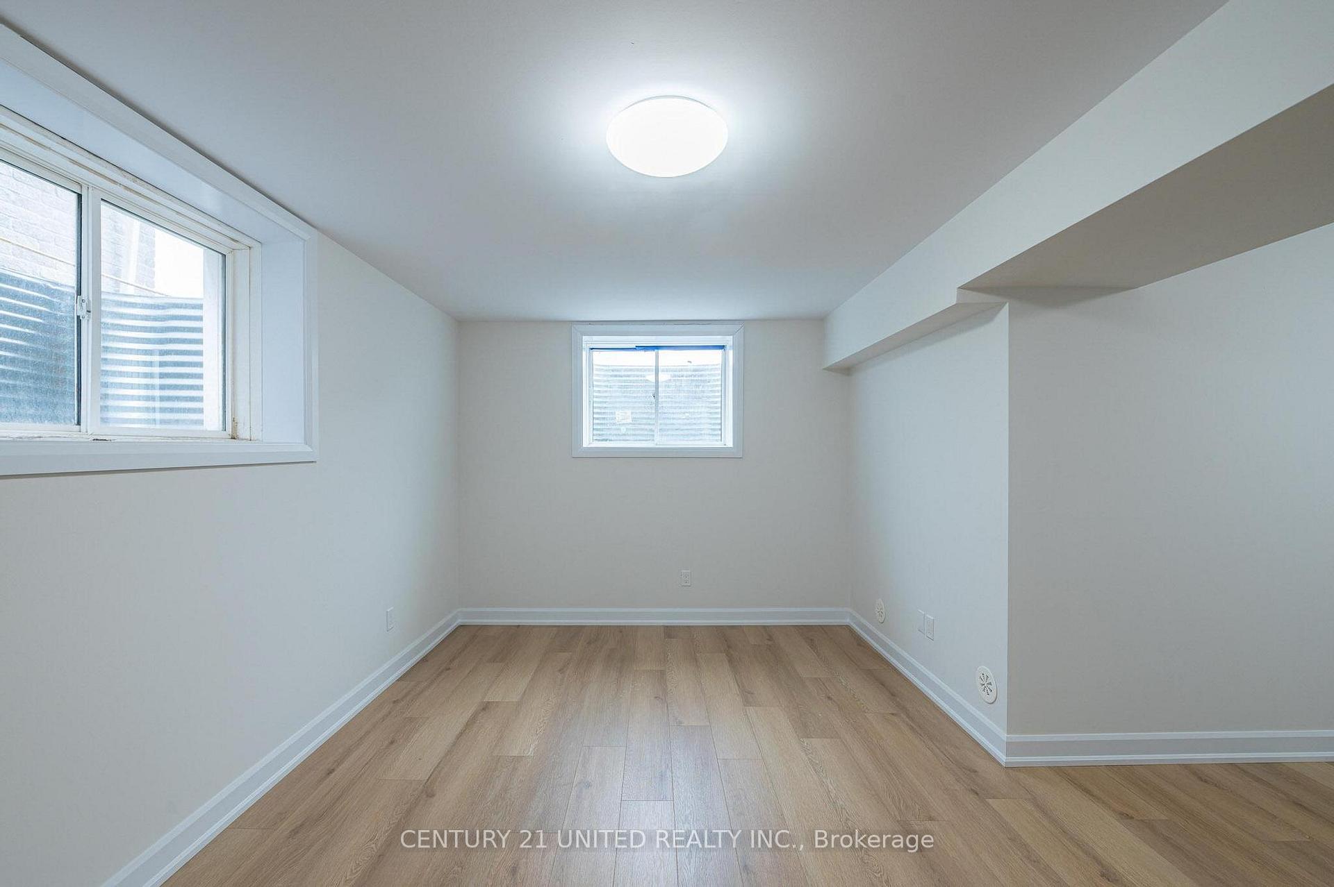 Photo 34 of 311 Mullighan Gardens, Peterborough, Monaghan Ward 2 — HOMEH