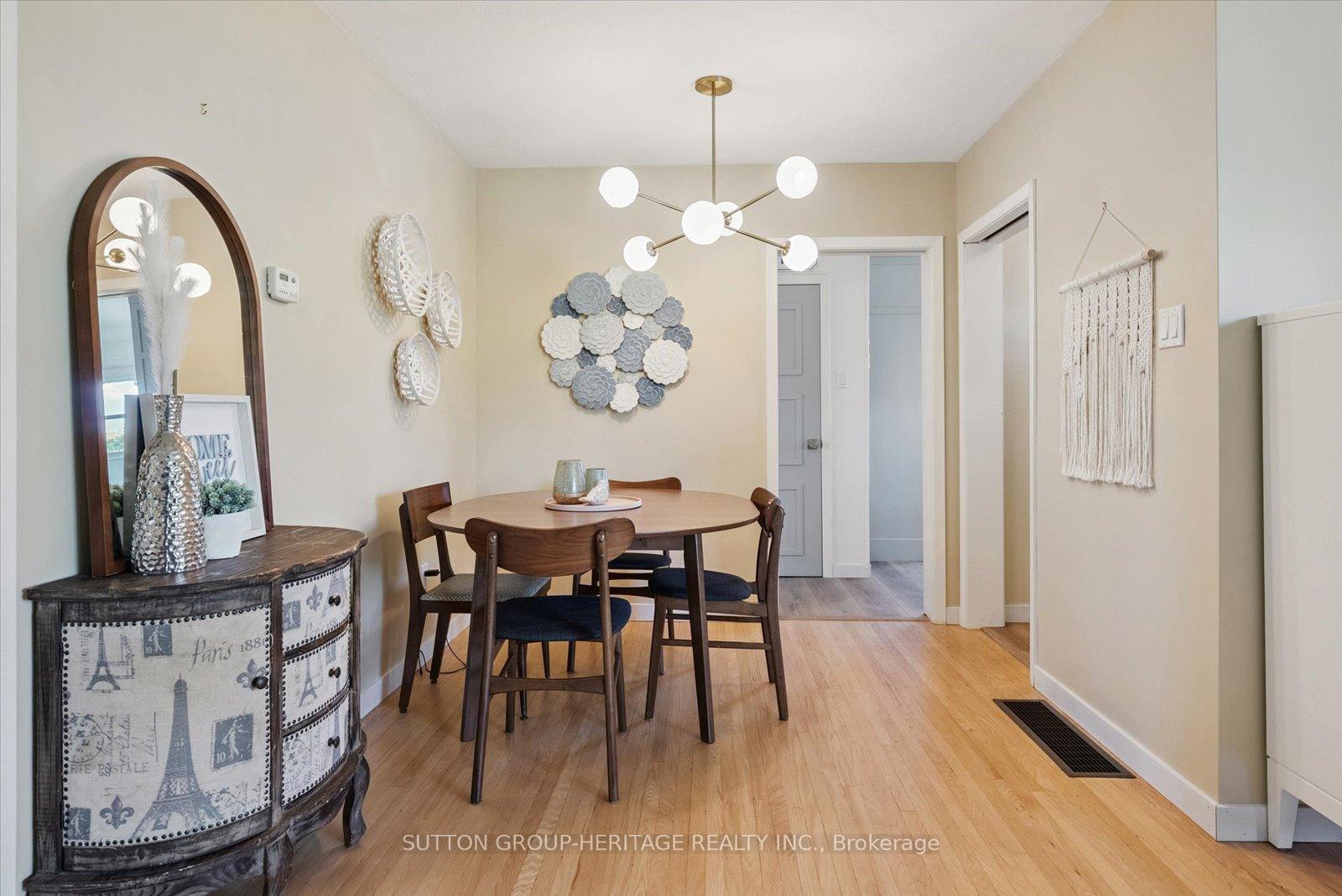 Photo 12 of 619 Towerhill Road, Peterborough, Northcrest Ward 5 — HOMEH