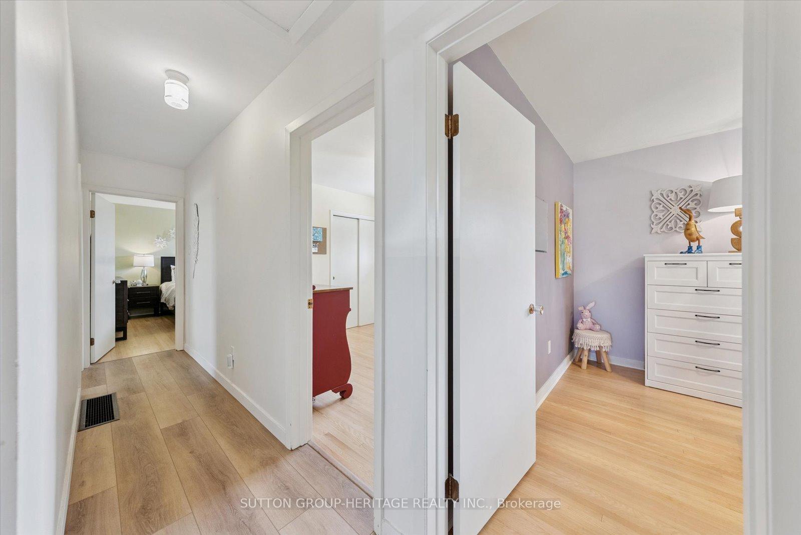 Photo 18 of 619 Towerhill Road, Peterborough, Northcrest Ward 5 — HOMEH