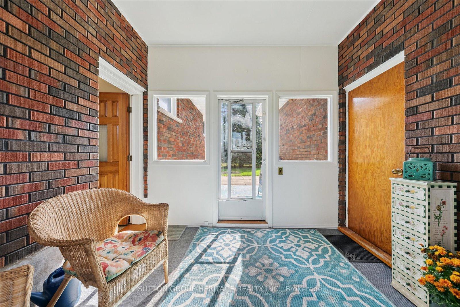 Photo 34 of 619 Towerhill Road, Peterborough, Northcrest Ward 5 — HOMEH