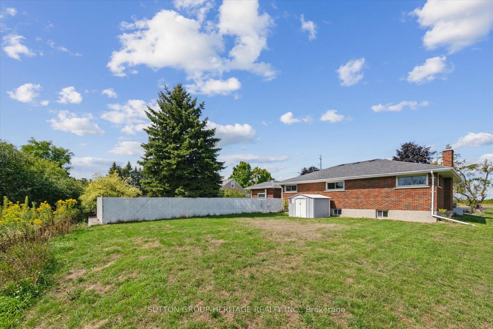Photo 39 of 619 Towerhill Road, Peterborough, Northcrest Ward 5 — HOMEH