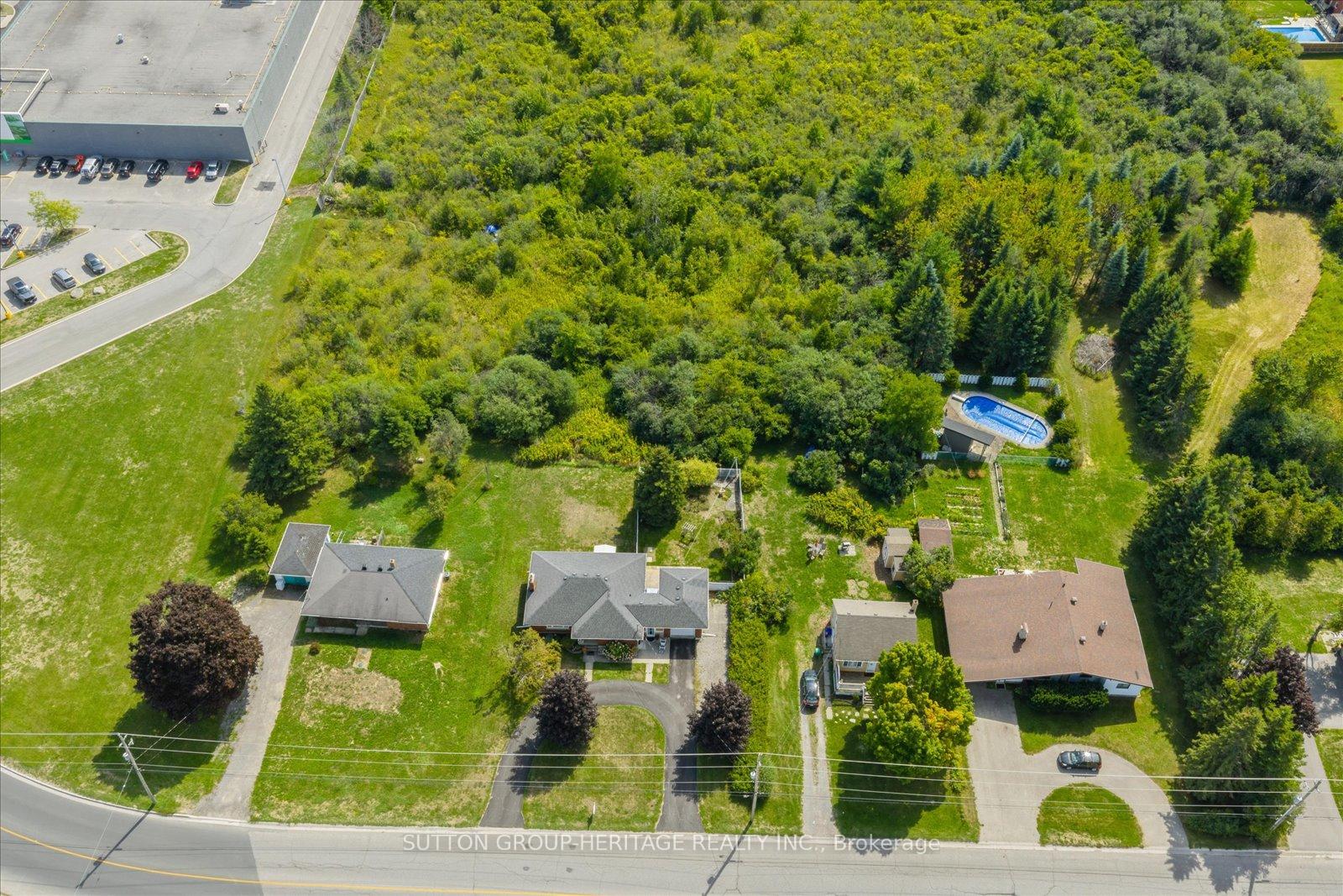 Photo 43 of 619 Towerhill Road, Peterborough, Northcrest Ward 5 — HOMEH