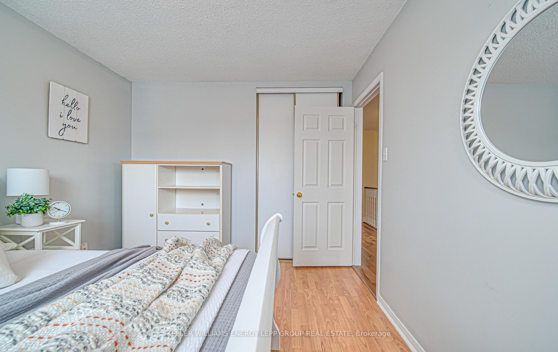 Photo 30 of 38 Fencerow Drive, Whitby, Rolling Acres — HOMEH