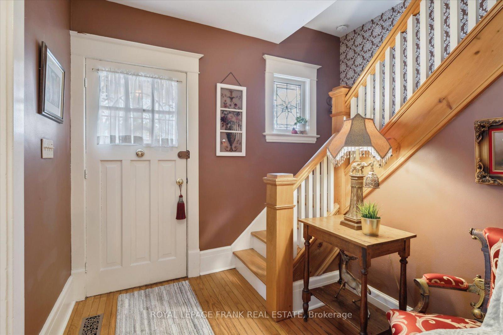 Photo 7 of 290 Arthur Street, Oshawa, Central — HOMEH