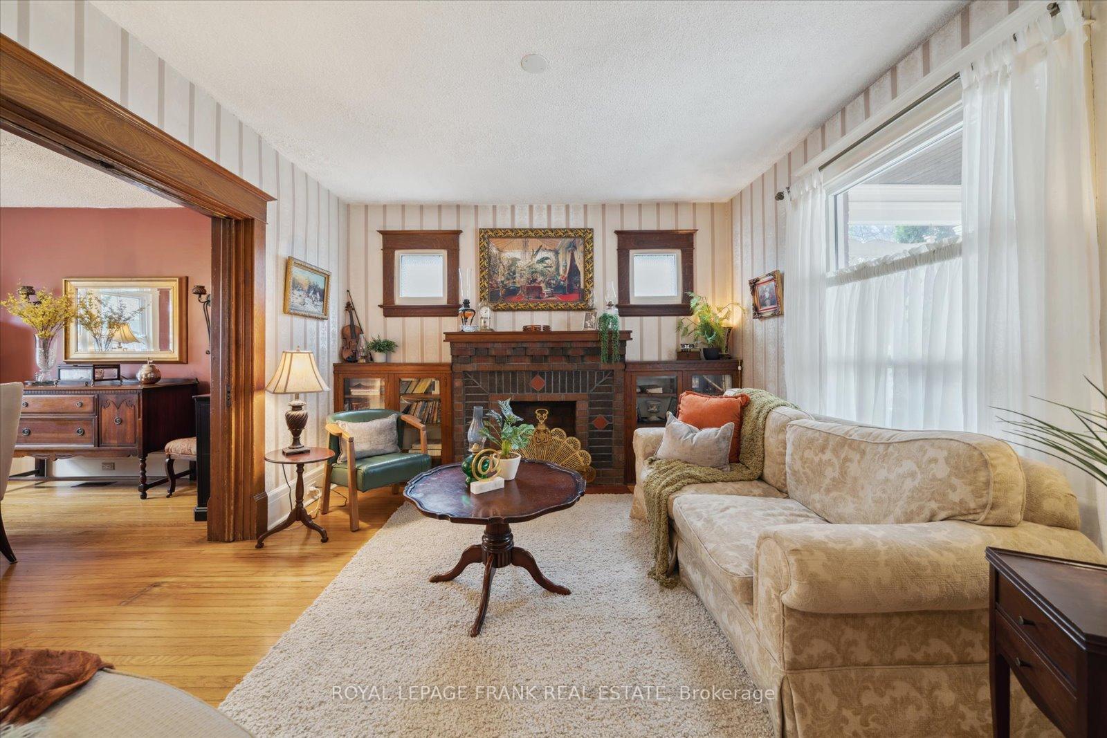 Photo 9 of 290 Arthur Street, Oshawa, Central — HOMEH