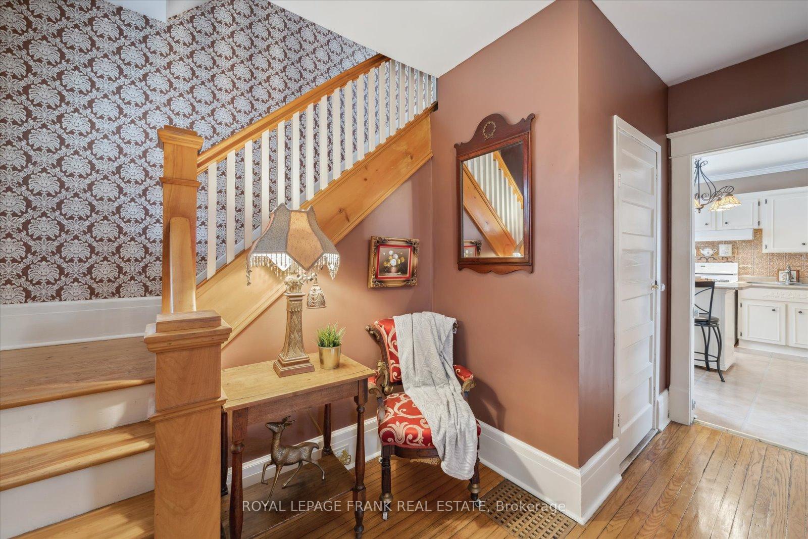Photo 19 of 290 Arthur Street, Oshawa, Central — HOMEH