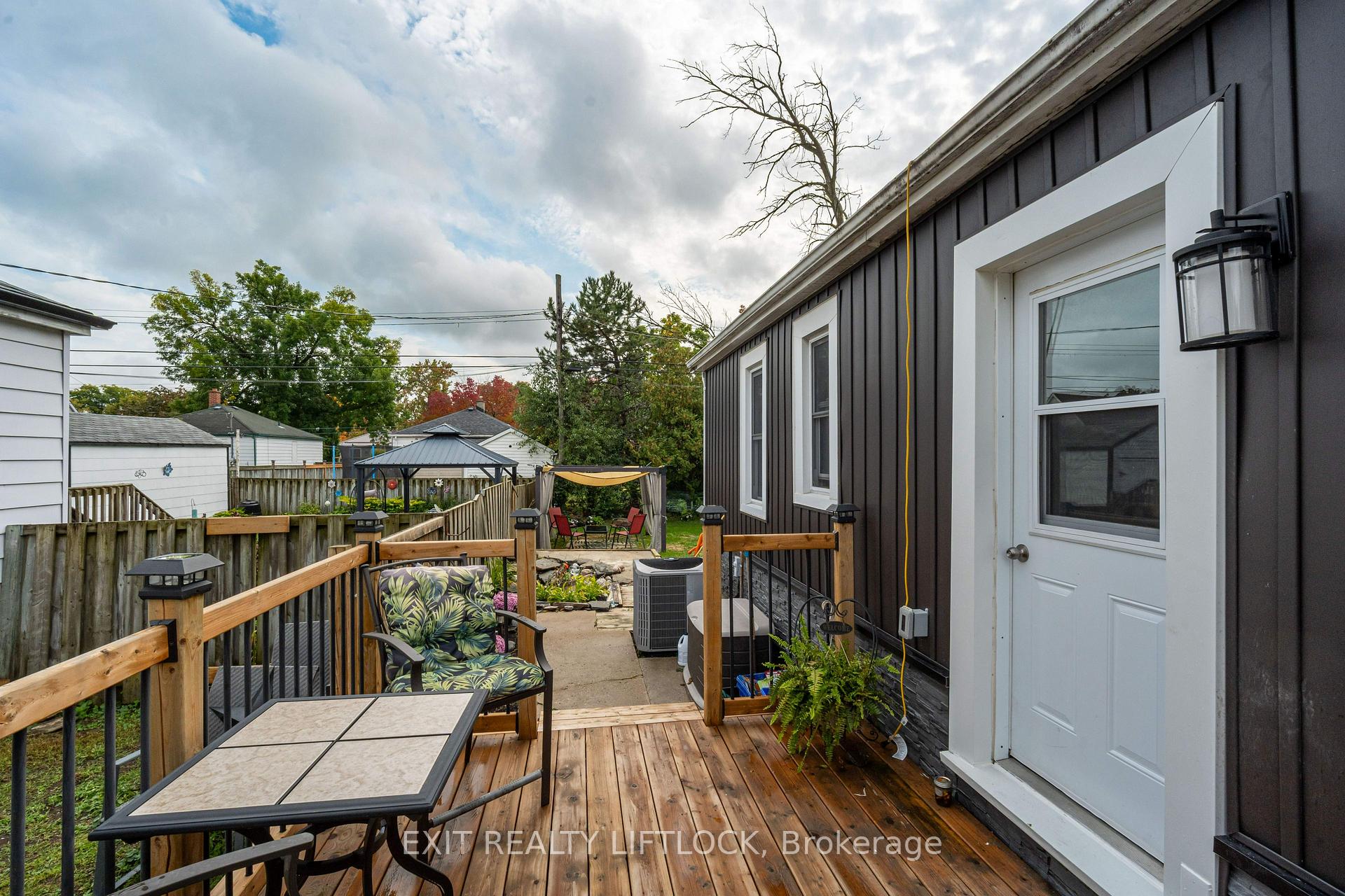Photo 16 of 489 Hamilton Street, Peterborough, Otonabee Ward 1 — HOMEH