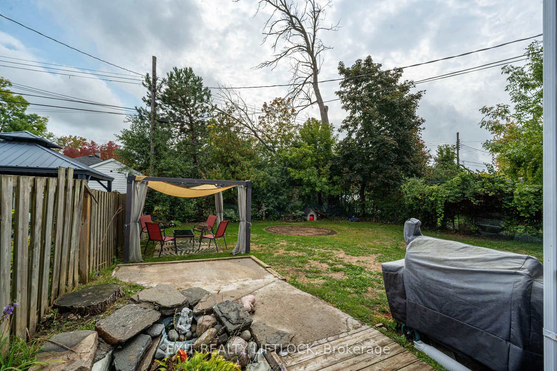 Photo 18 of 489 Hamilton Street, Peterborough, Otonabee Ward 1 — HOMEH