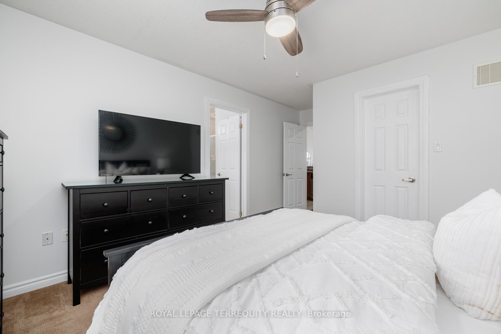 Photo 20 of 7 Wicker Park Way, Whitby, Pringle Creek — HOMEH
