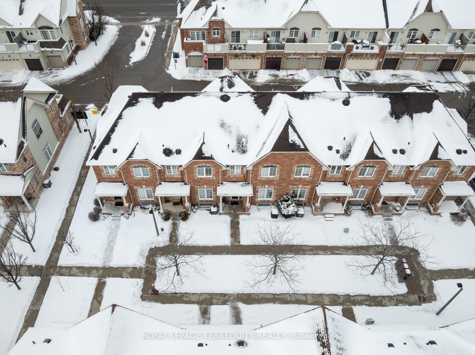 Photo 31 of 7 Wicker Park Way, Whitby, Pringle Creek — HOMEH
