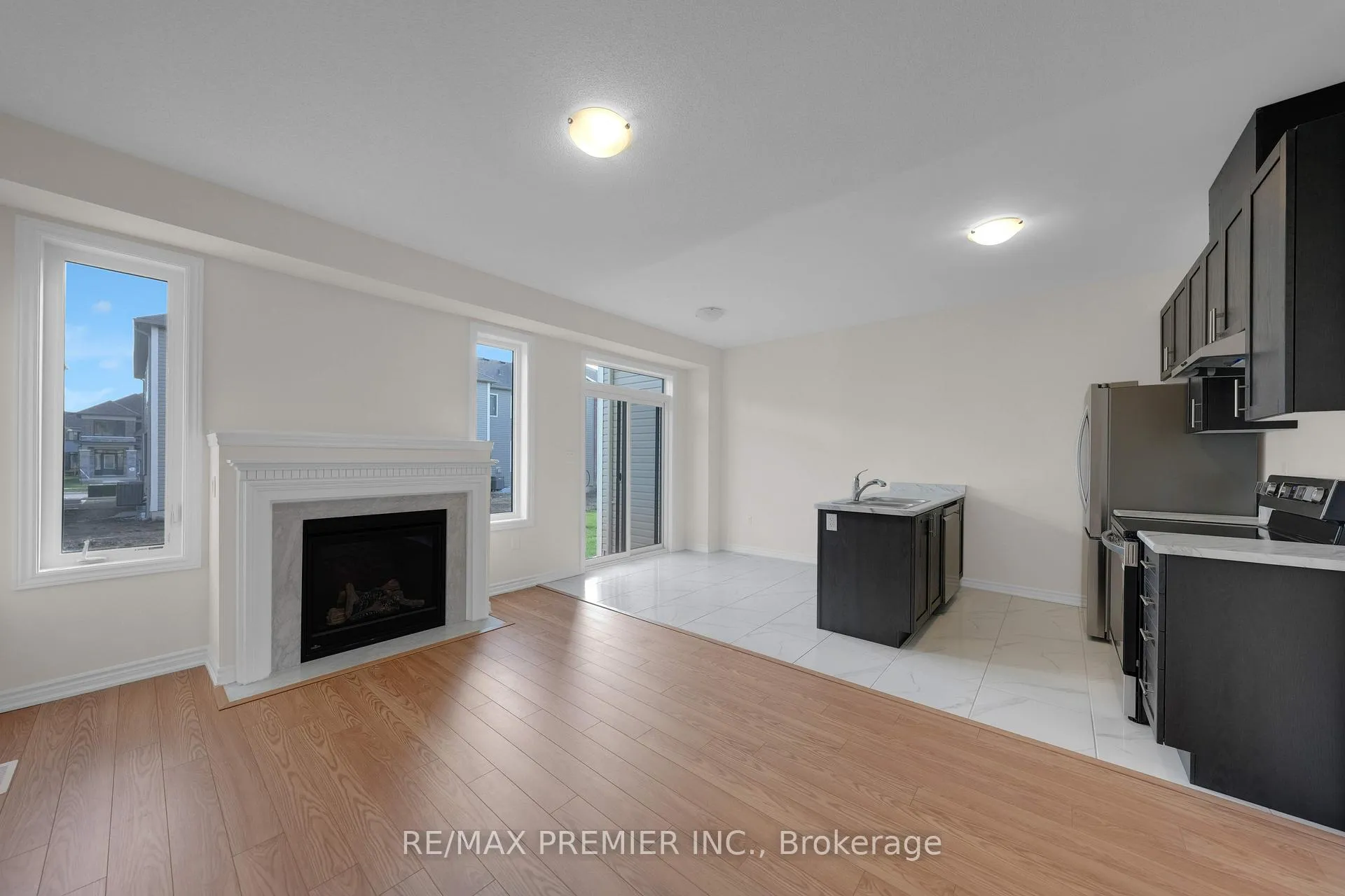 Photo 19 of 16 Prudhoe Terrace, Barrie, Rural Barrie Southeast — HOMEH