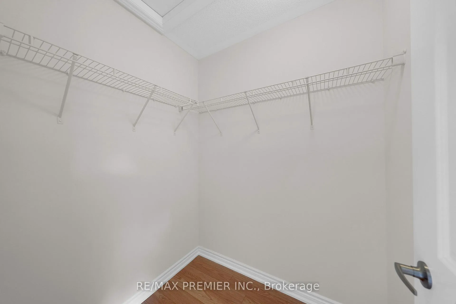 Photo 58 of 16 Prudhoe Terrace, Barrie, Rural Barrie Southeast — HOMEH